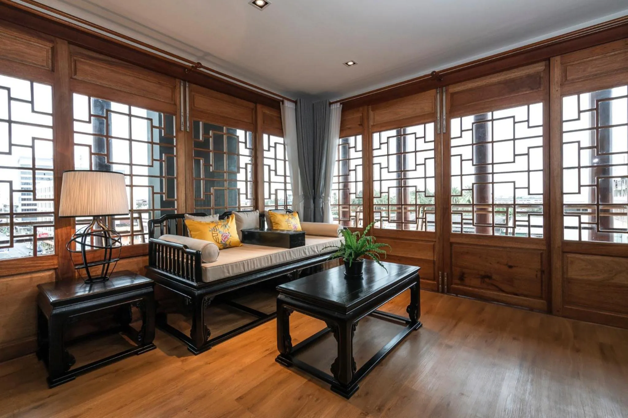 Living room in The Lantern Hatyai Hotel