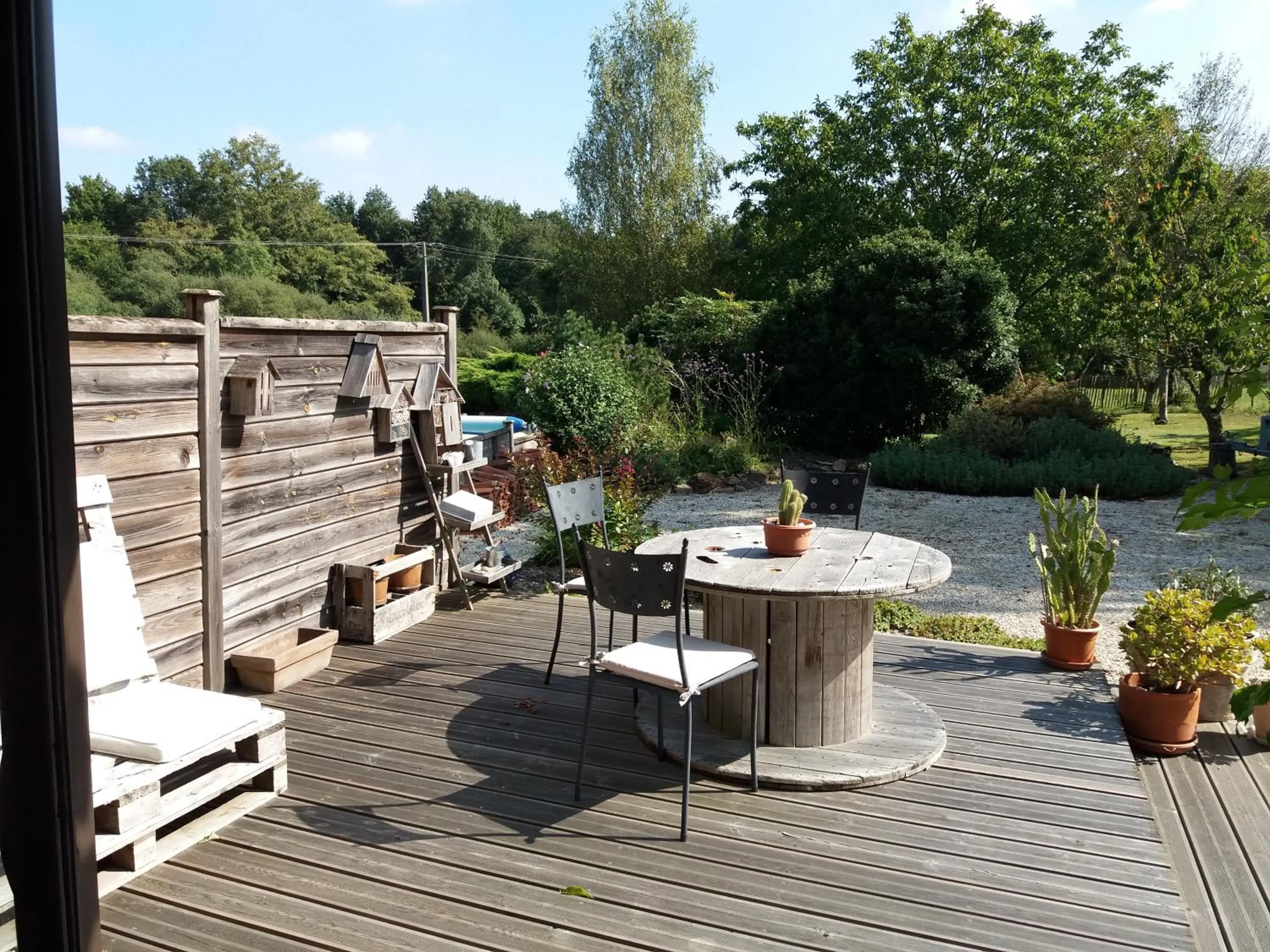 Patio in Chambre d'hôtes La Thibaudière