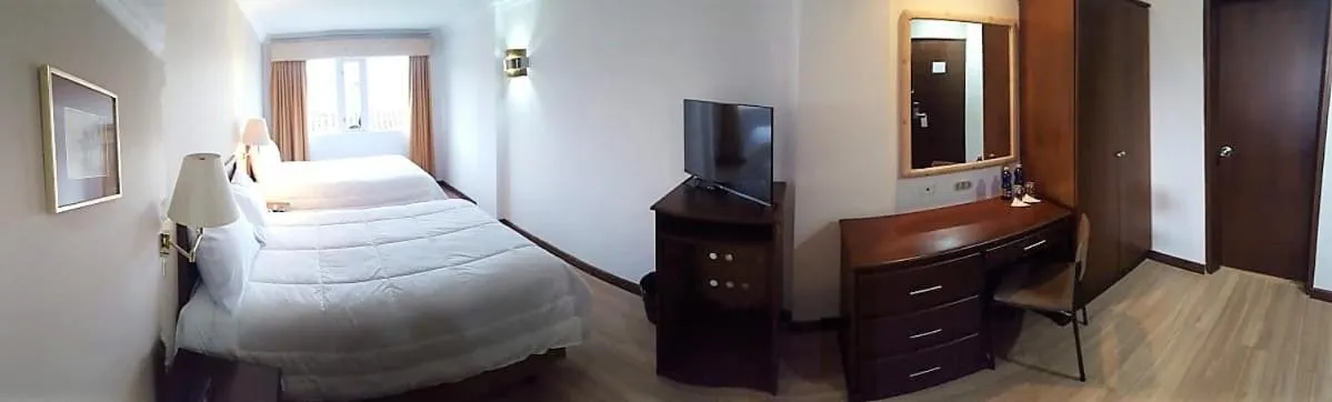 Triple Room in Hotel El Conquistador