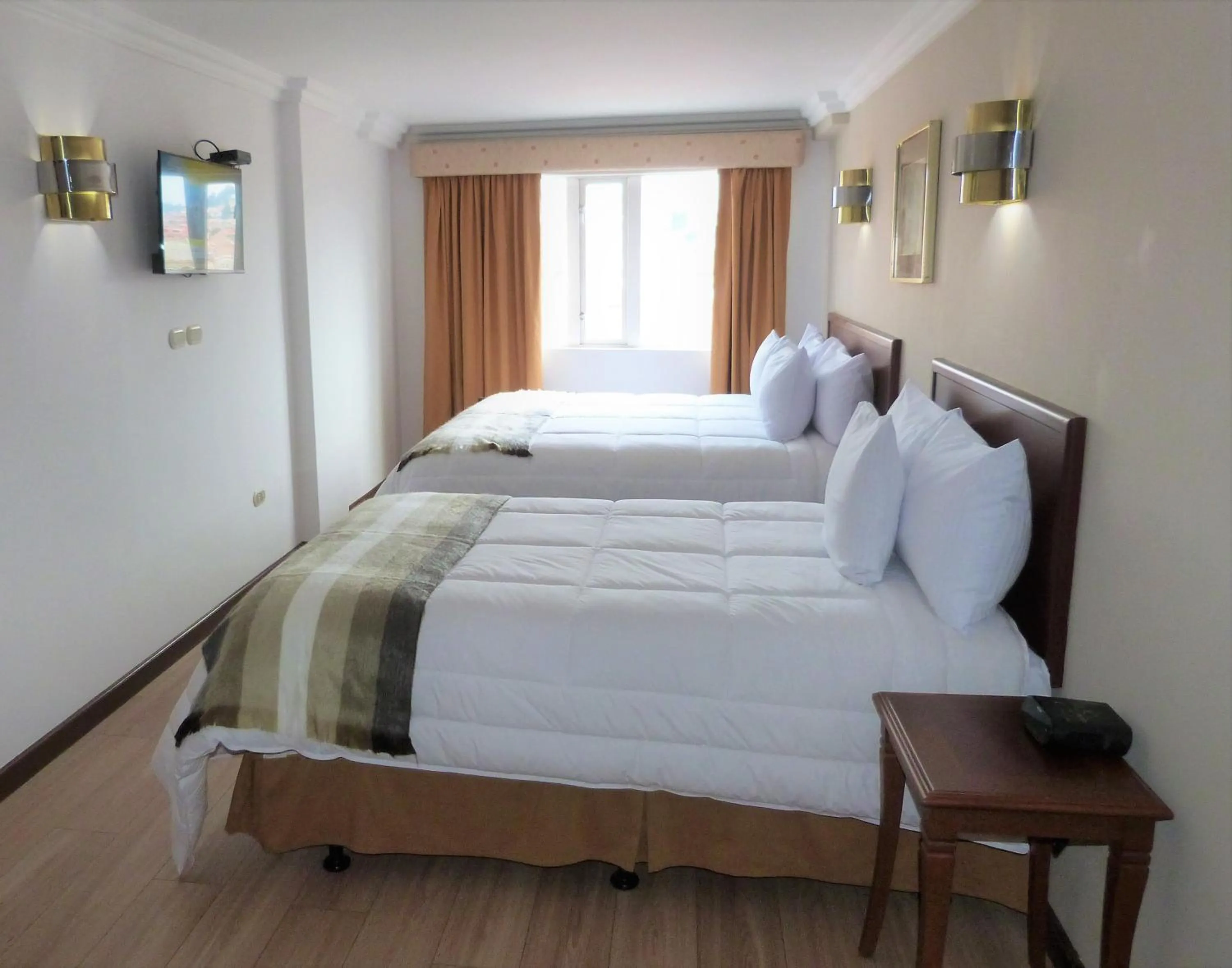 Photo of the whole room, Bed in Hotel El Conquistador