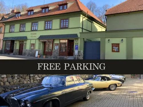 Pension Amadeus & Apartments