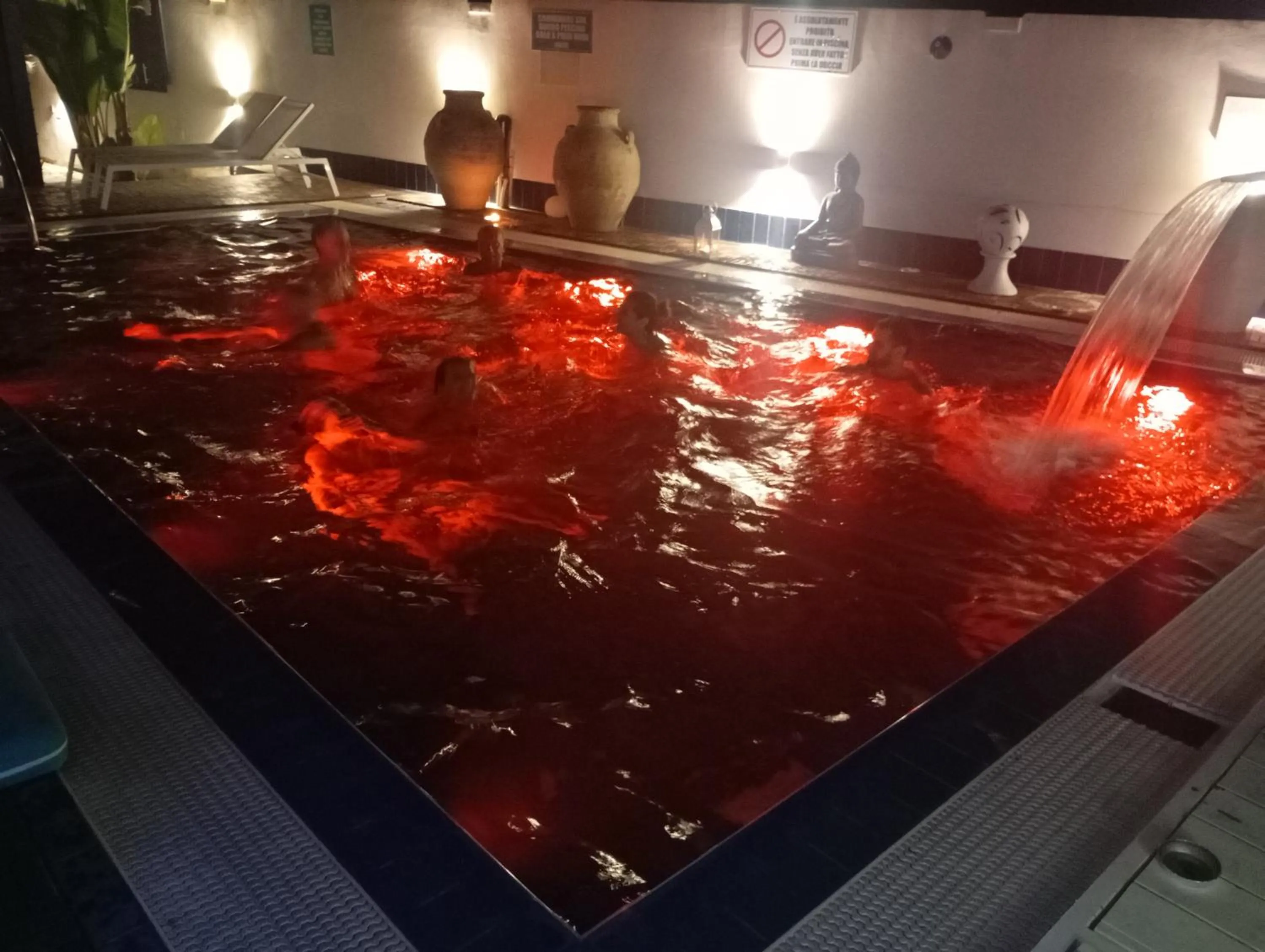 Hot Tub in Aparthotel Masseria Villa Marchesi