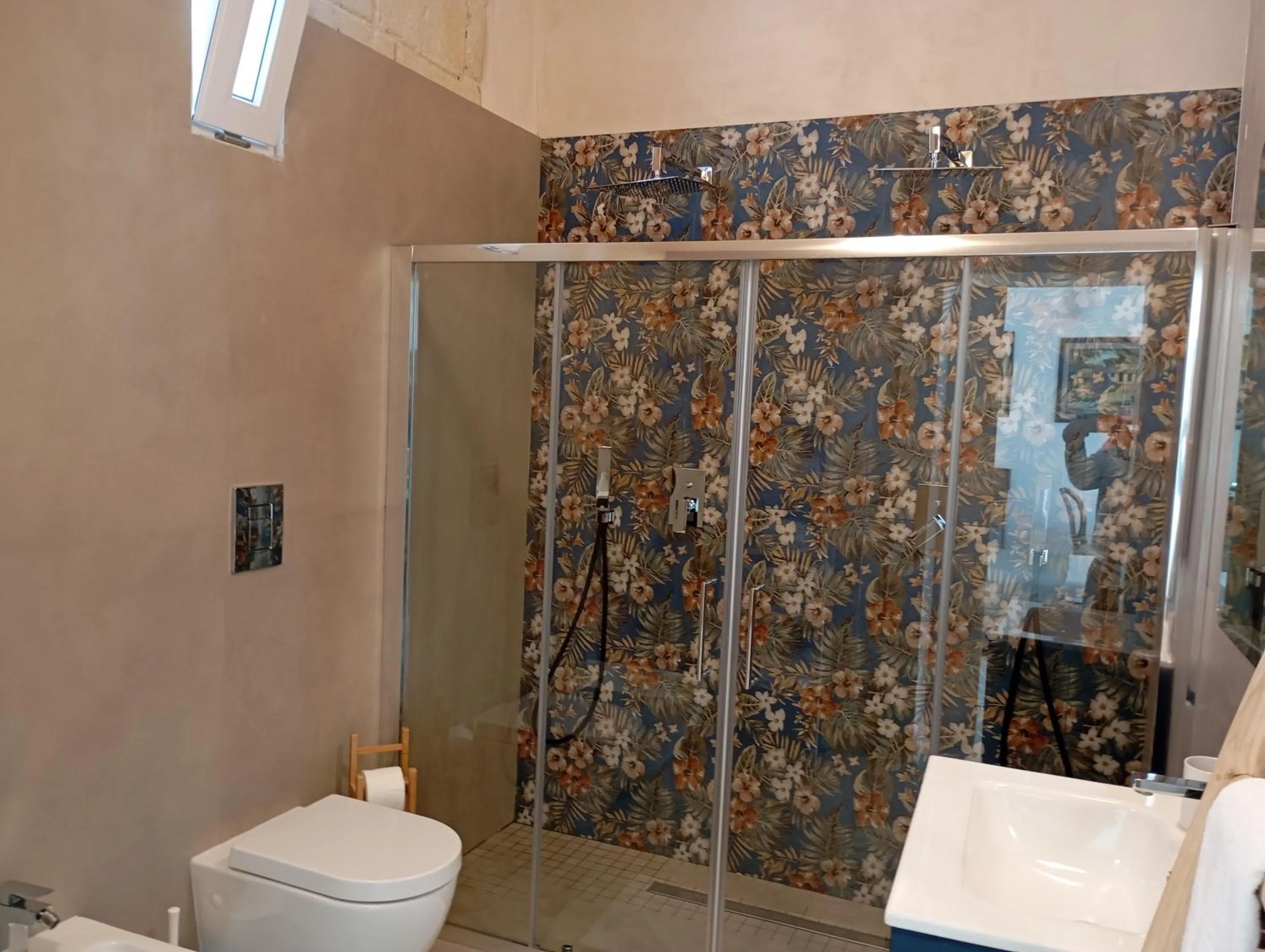 Shower in Aparthotel Masseria Villa Marchesi