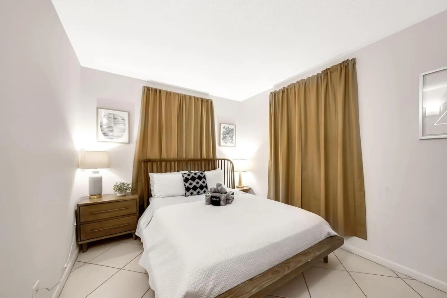 Bed in Beach Apart by PMI unit 4