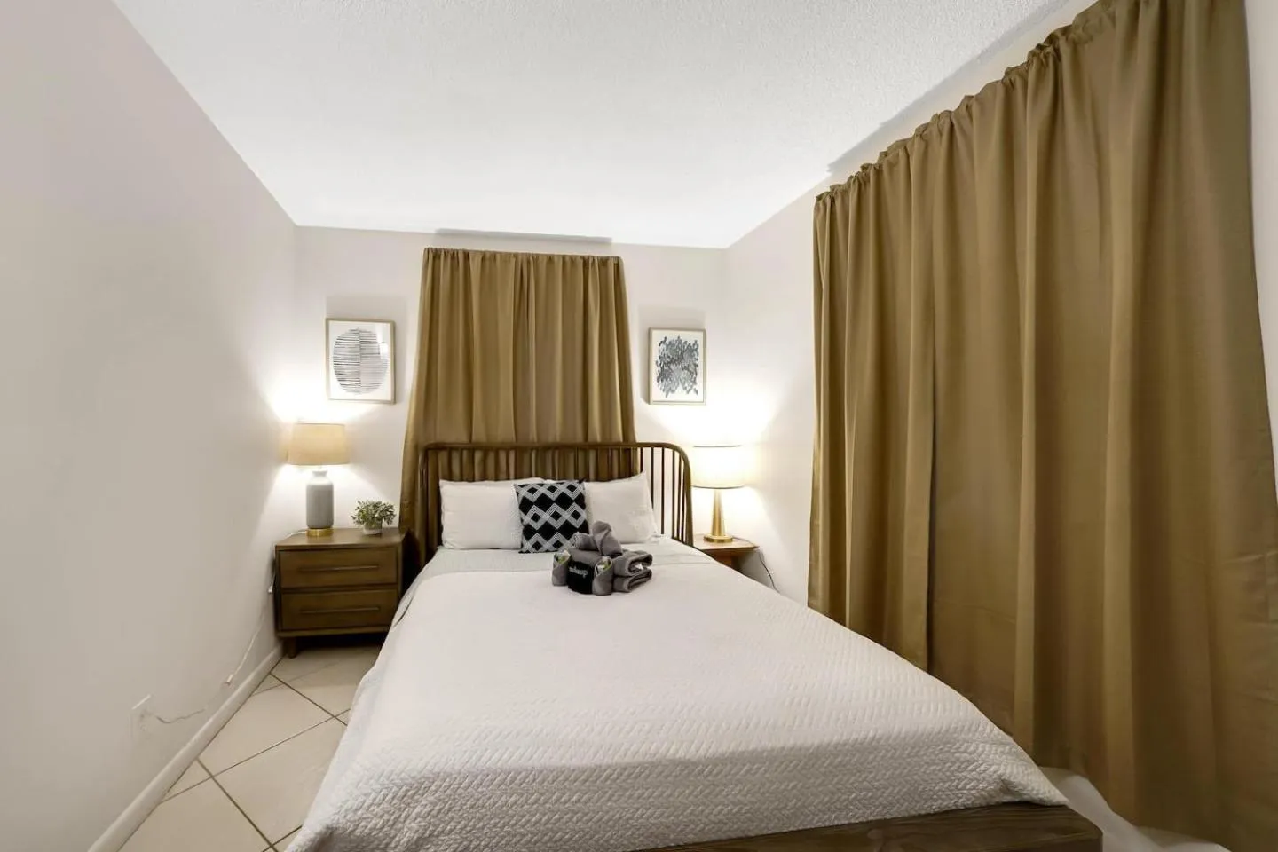 Bed in Beach Apart by PMI unit 4