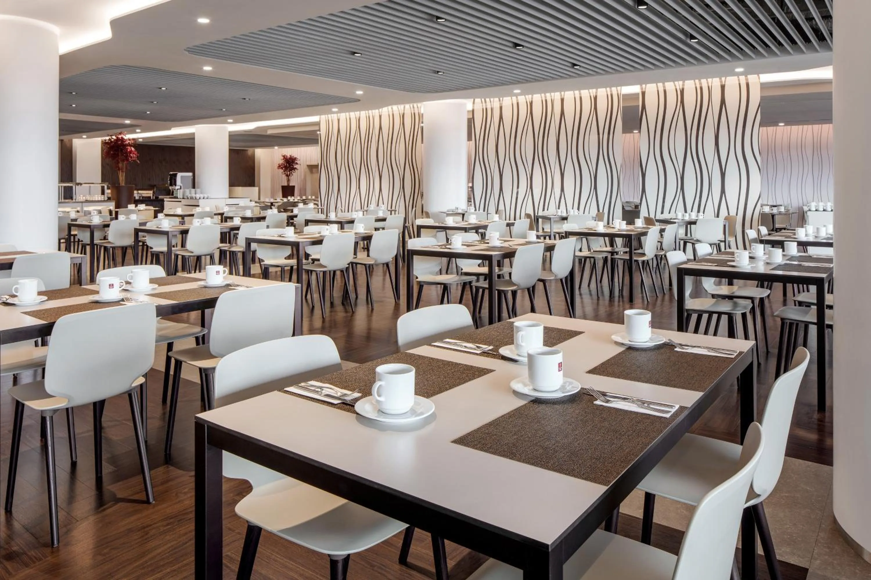 Restaurant/places to eat in Clarion Congress Hotel Prague