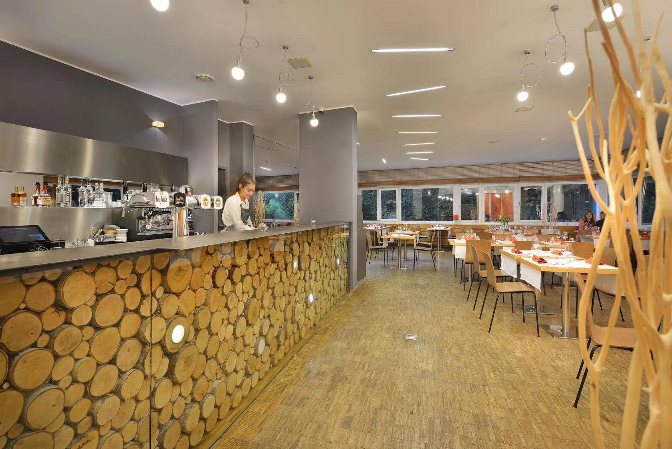 Lounge or bar in Omnia Hotel Relax & Wellness