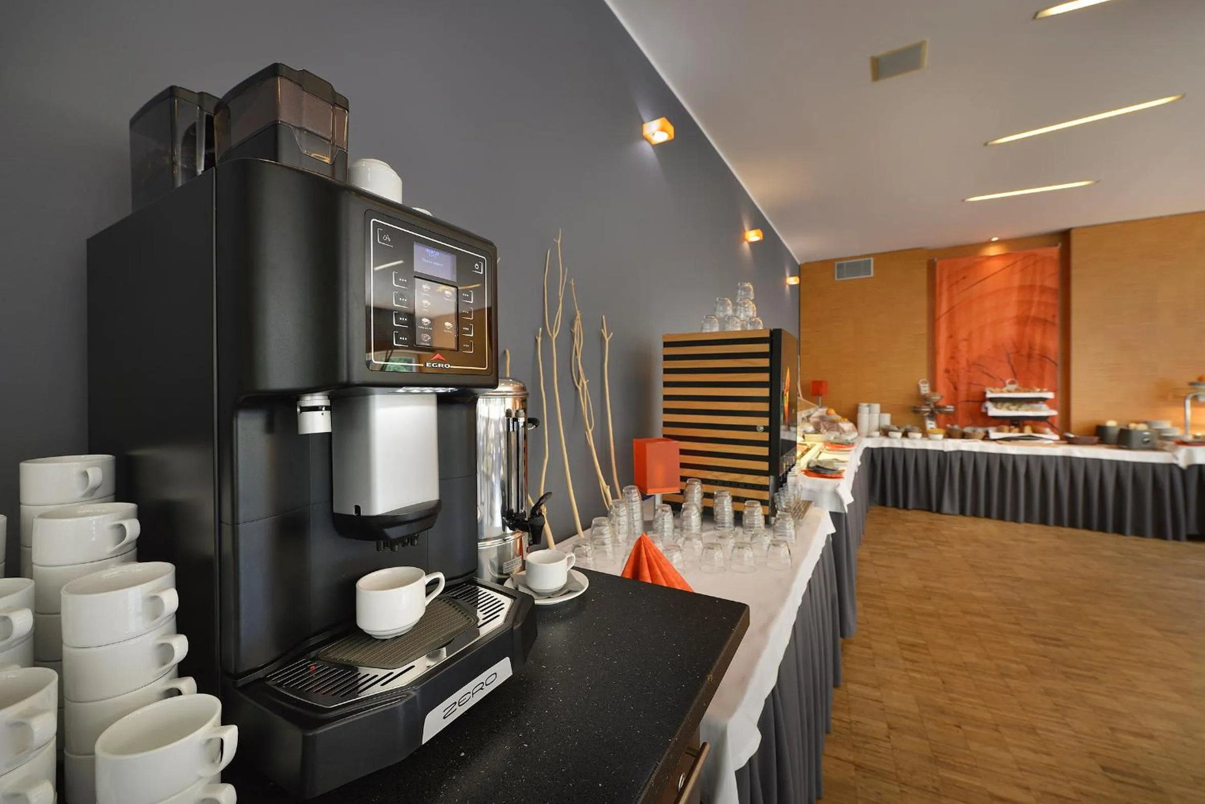 Breakfast in Omnia Hotel Relax & Wellness