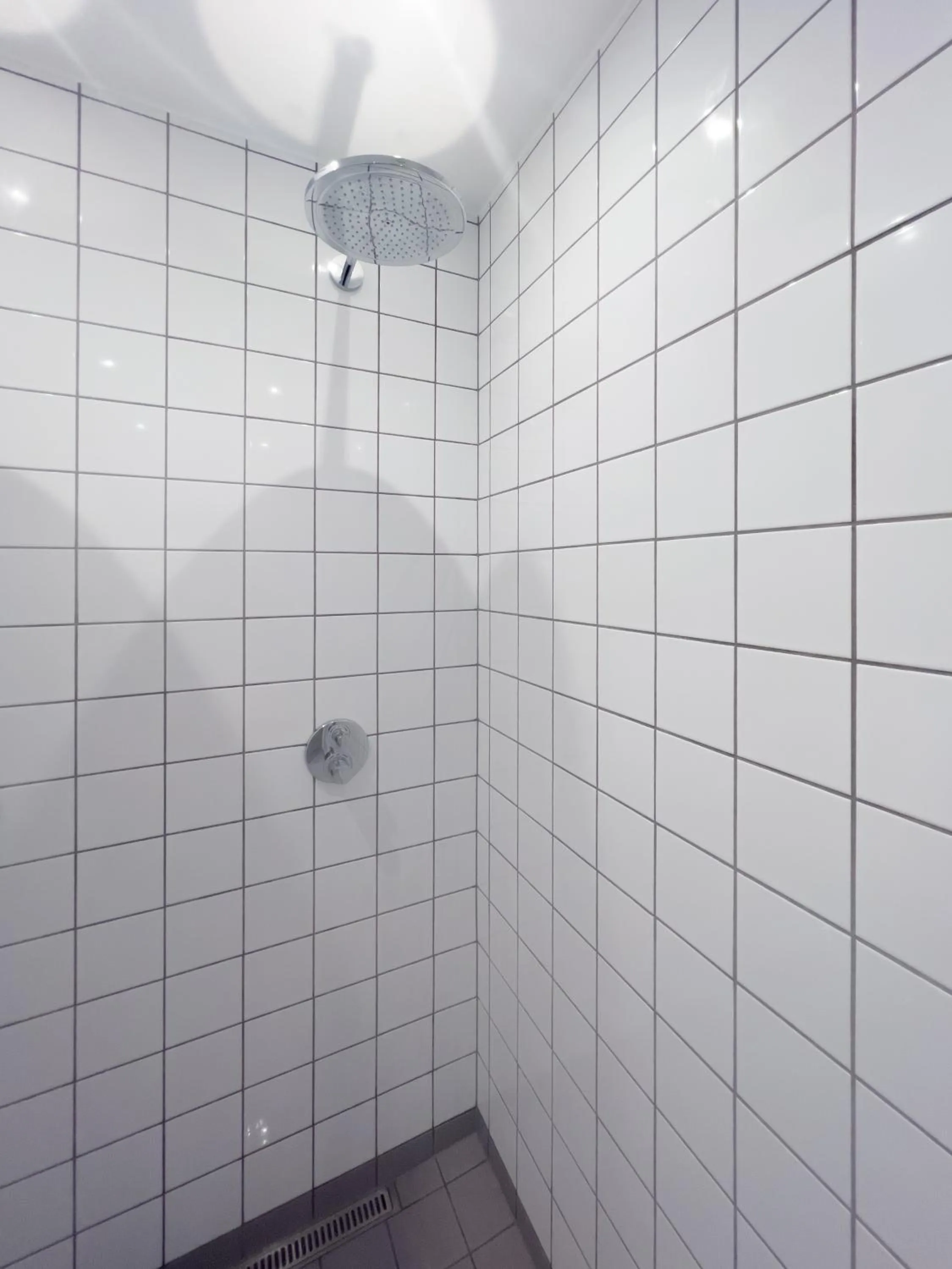 Shower in where to sleep