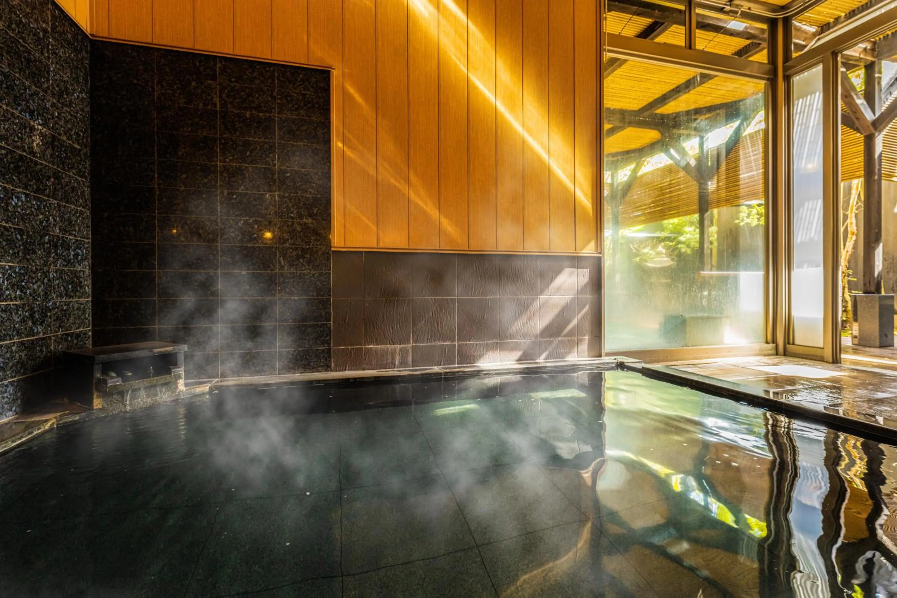 Hot Spring Bath in Ryotei Matsubaya