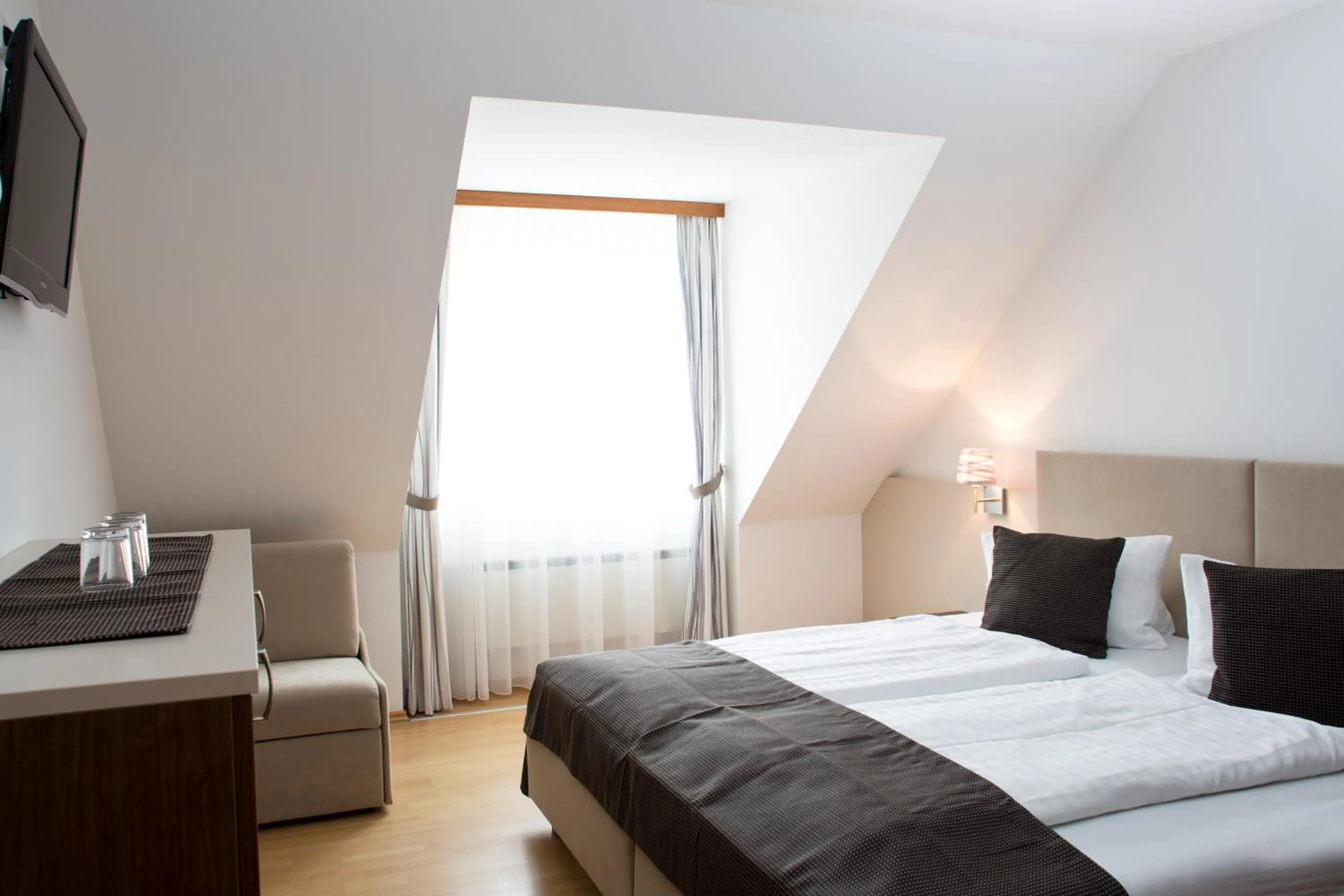 Day, Bed in Hotel am See Rust