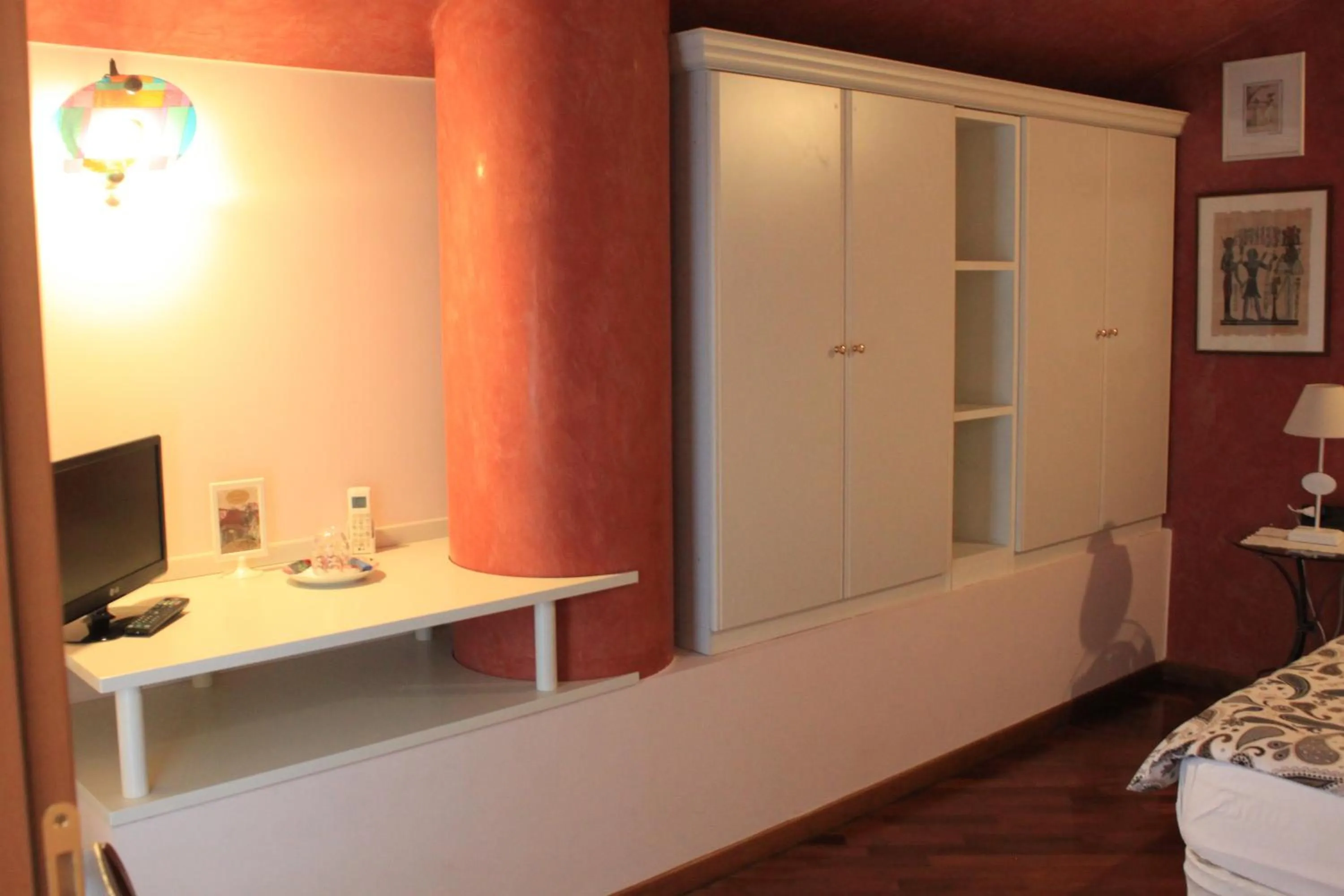 Bed in La Dolce Vita