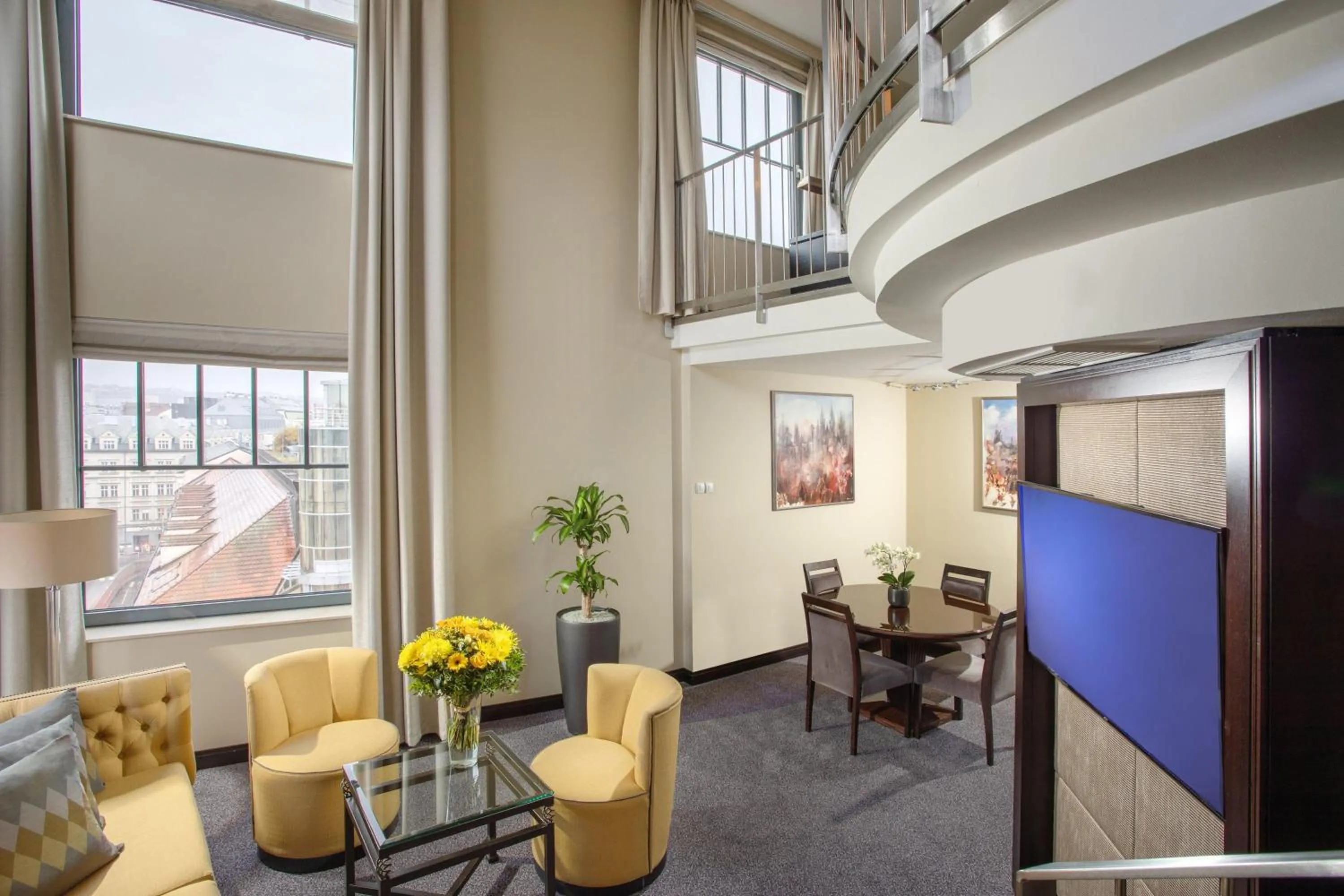 Living room in Hilton Prague Old Town