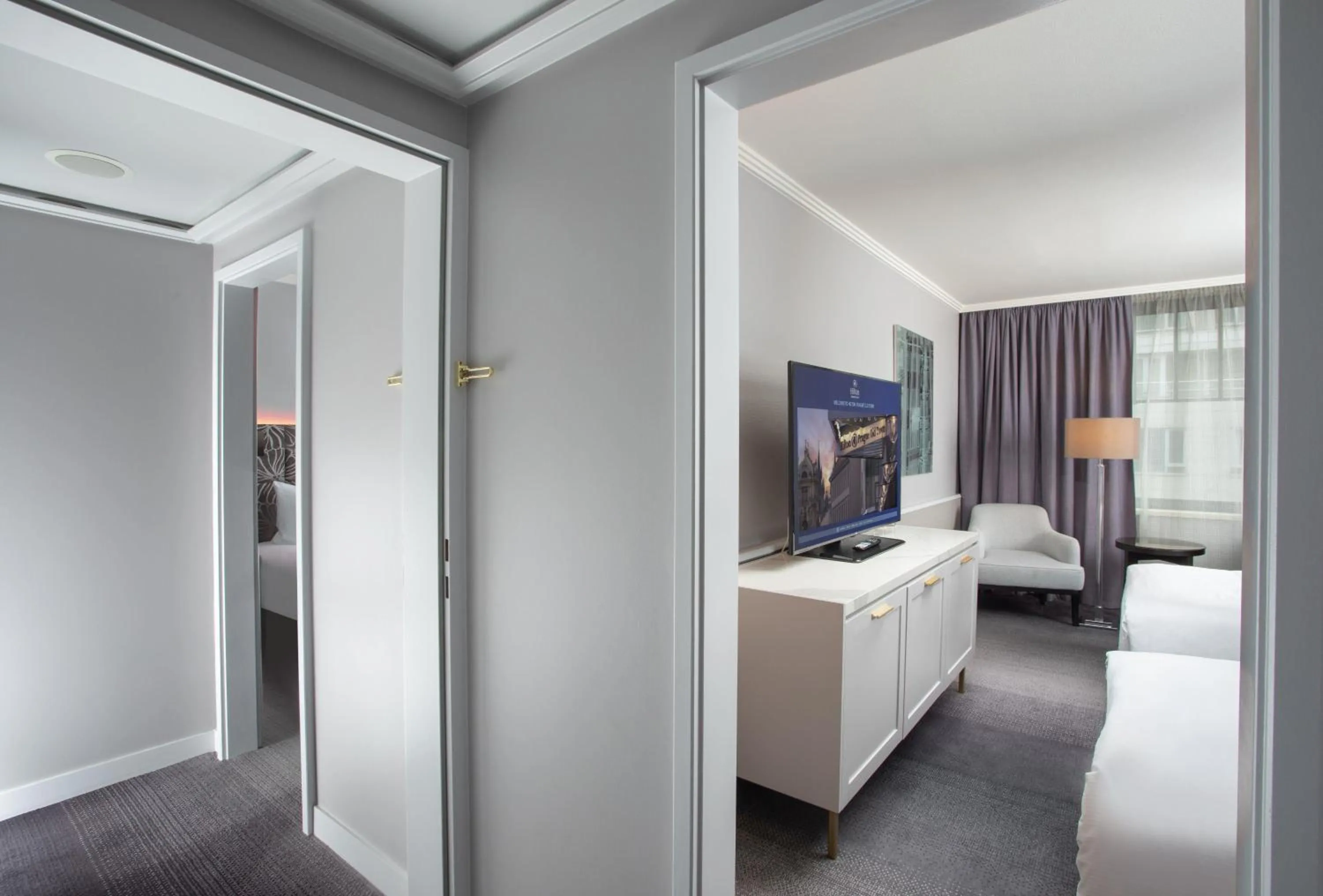 Photo of the whole room, Bed in Hilton Prague Old Town