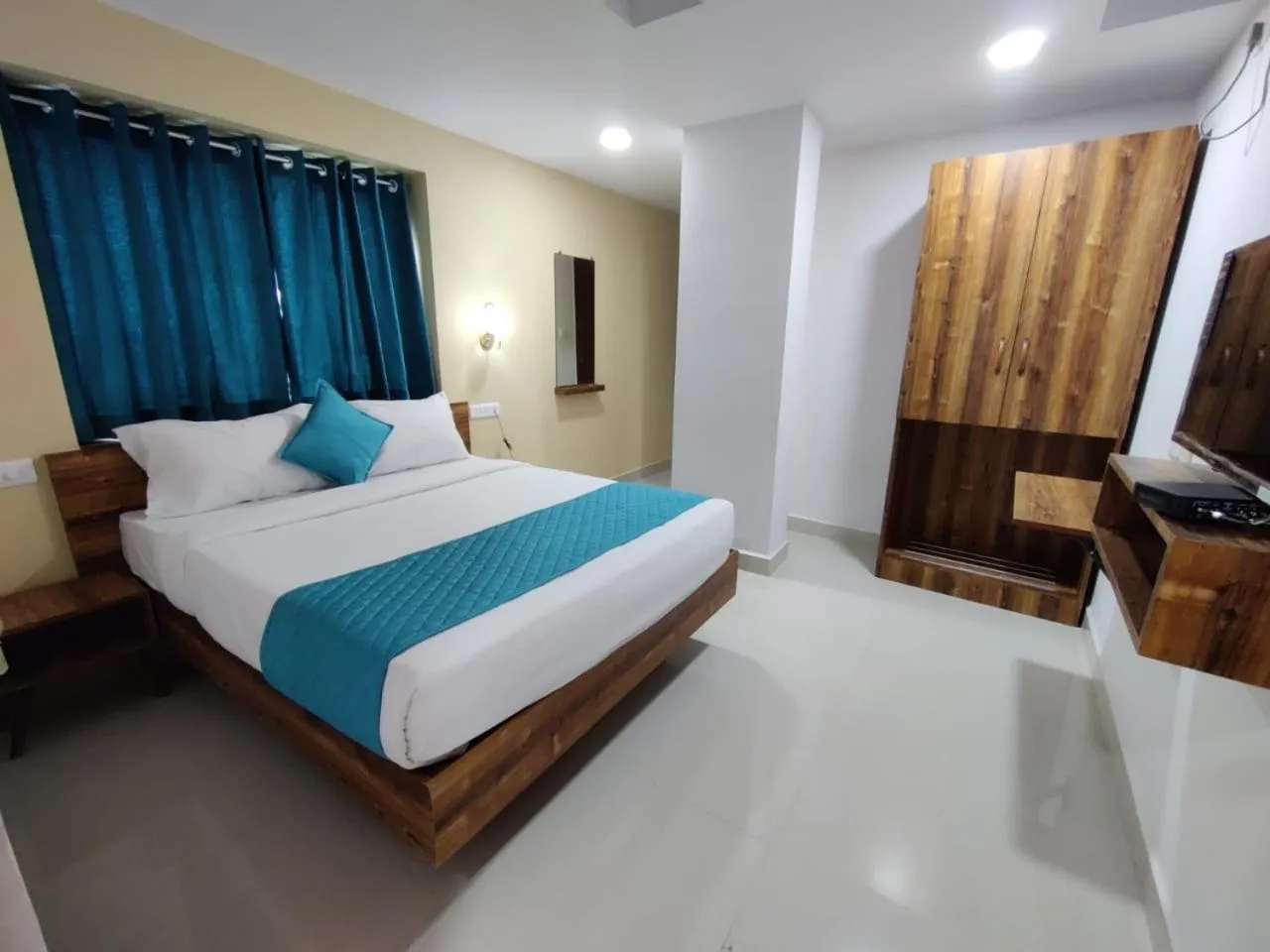 Bedroom, Bed in Hotel Prime Jubilee