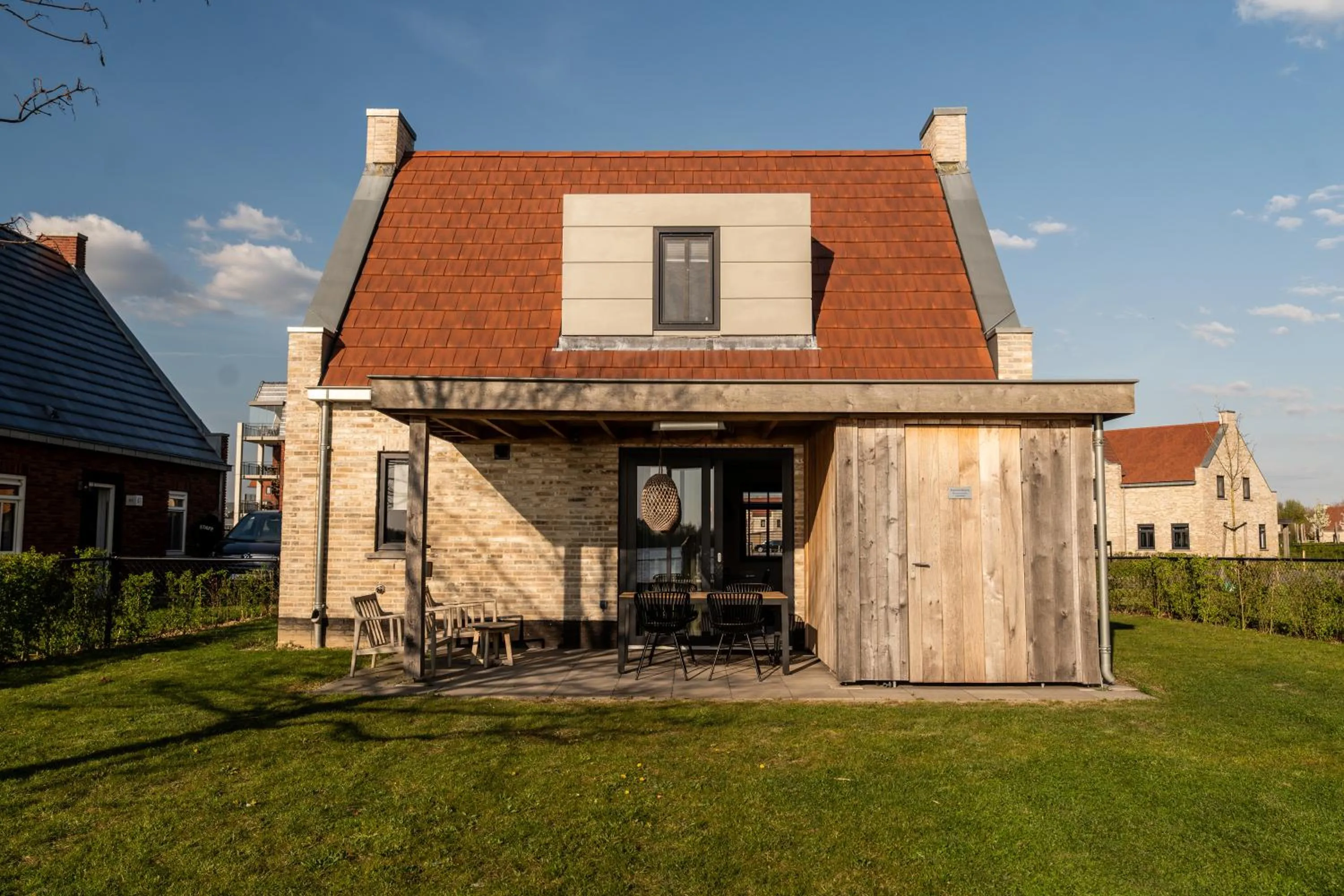 Two-Bedroom House in Parc Maasresidence Thorn