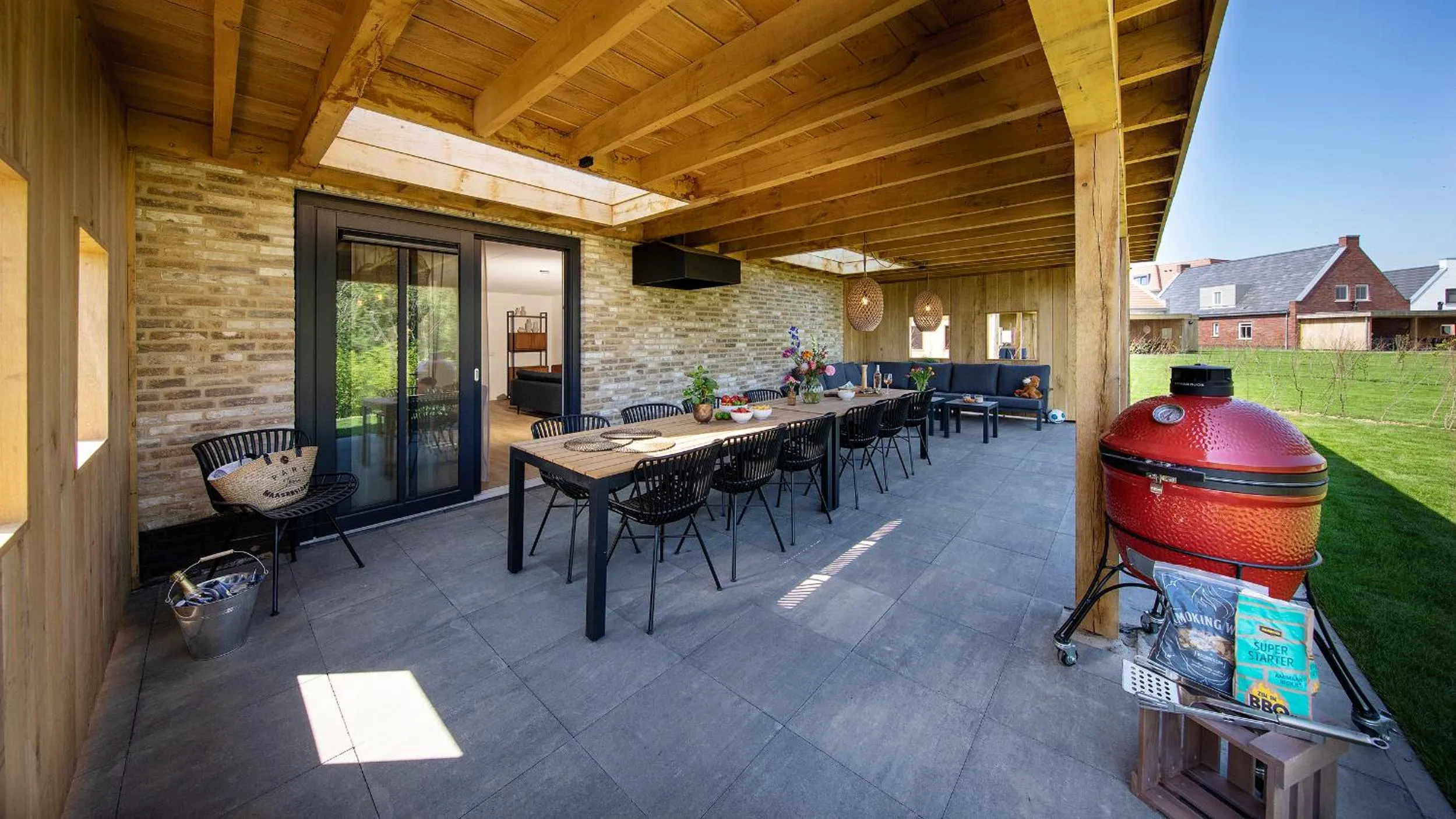 Six-Bedroom House in Parc Maasresidence Thorn