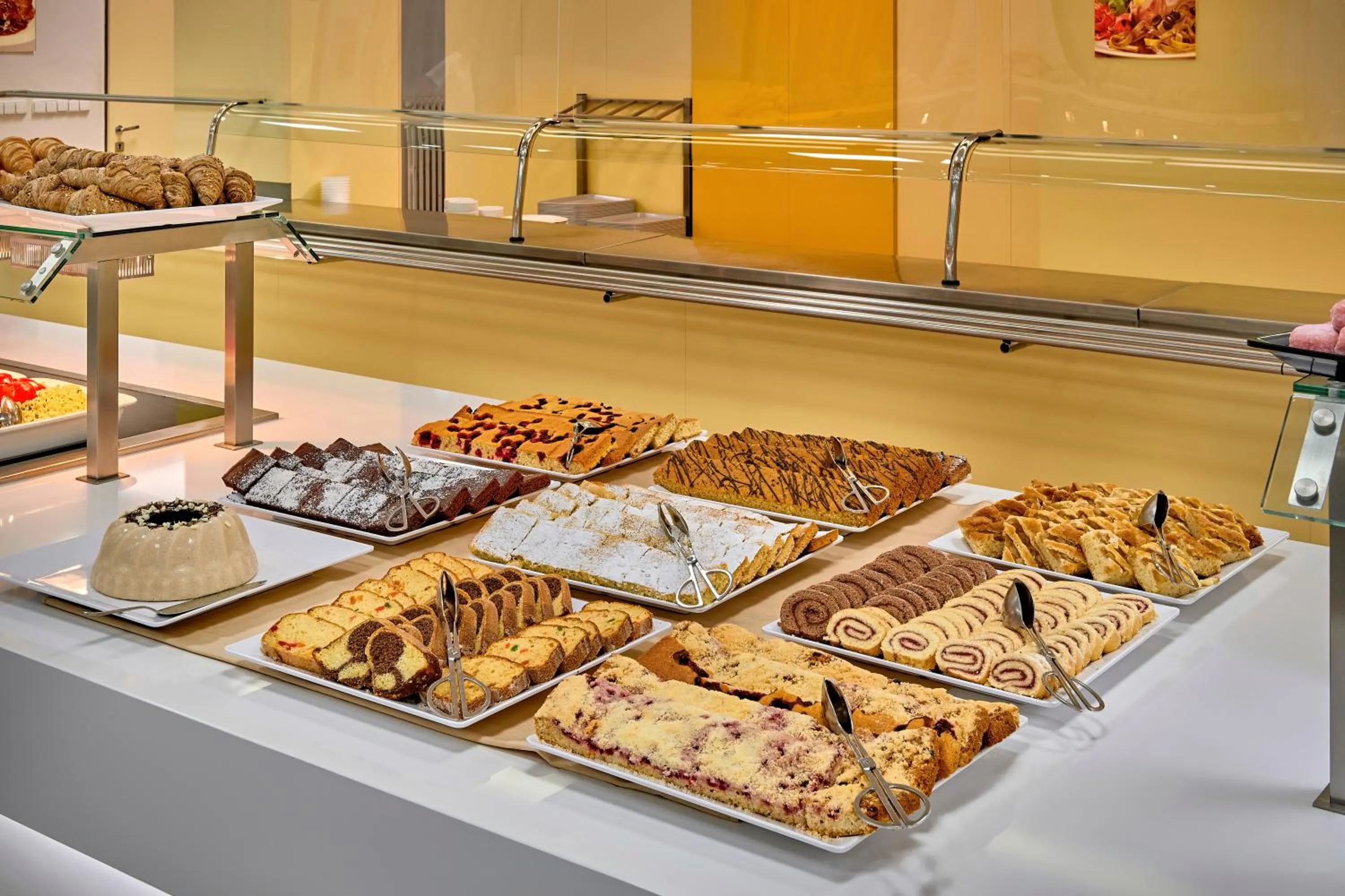 Breakfast in Congress & Wellness Hotel Olsanka