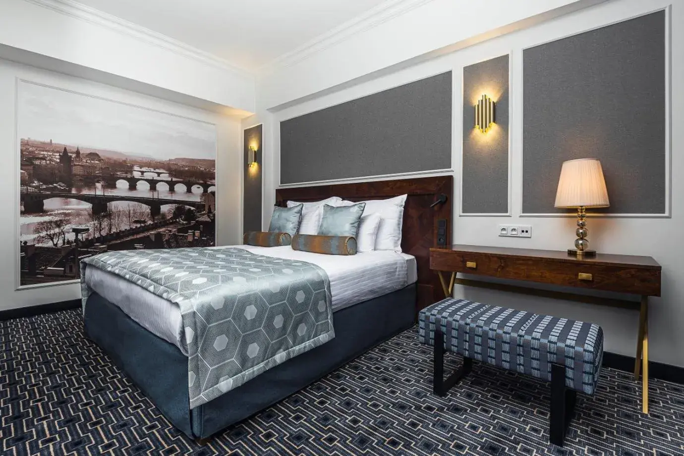 Executive King Room in Grand Hotel International - Czech Leading Hotels Executive King Room in Grand Hotel International - Czech Leading Hotels