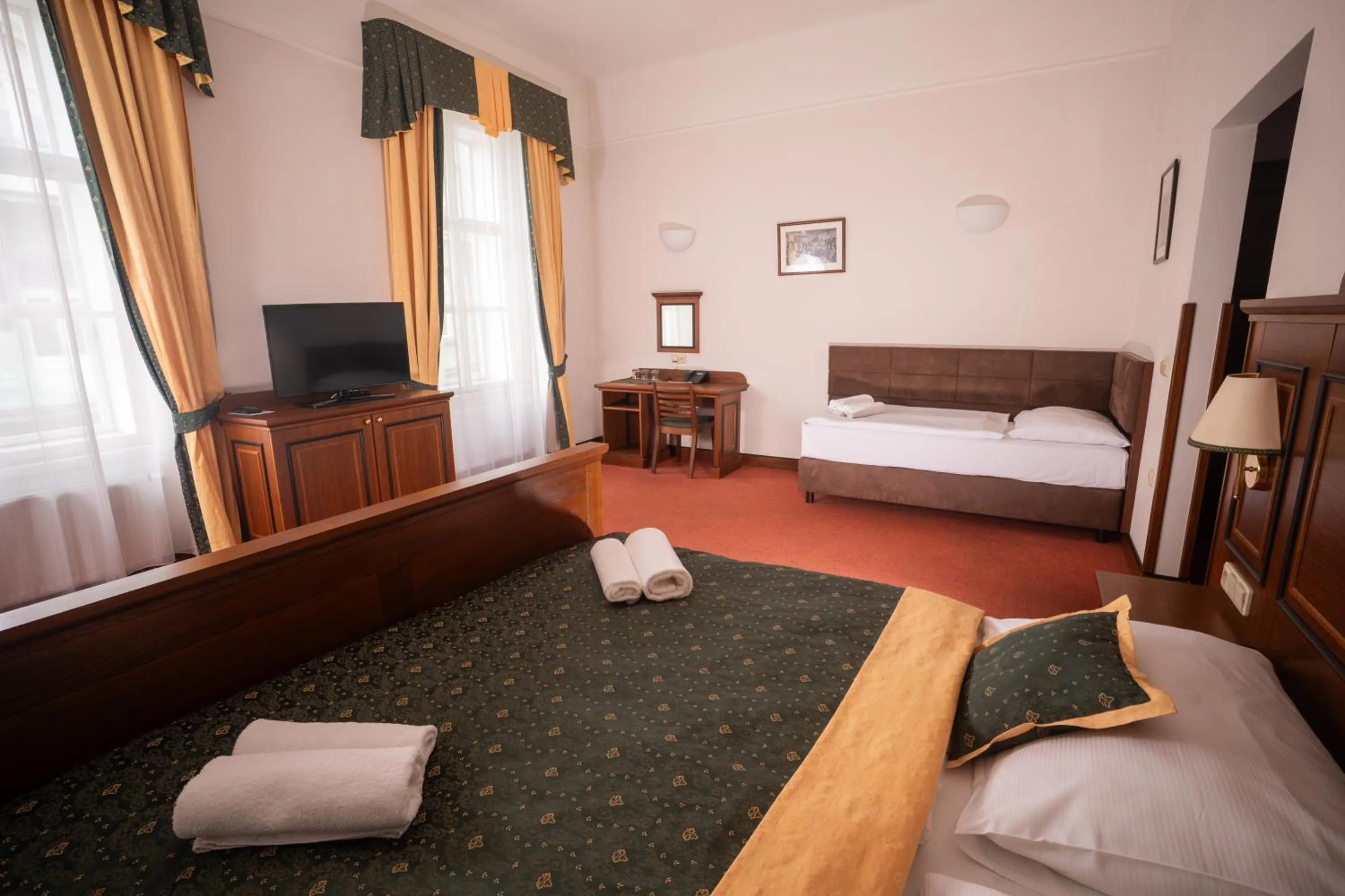 Property building, Bed in U Medvidku-Brewery Hotel