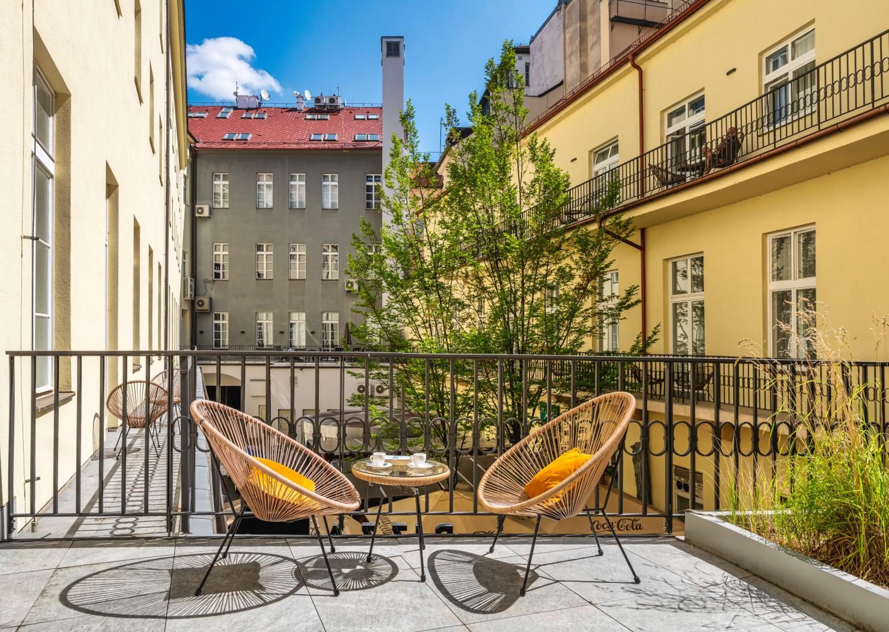 Balcony/Terrace in VN48 Suites by Adrez