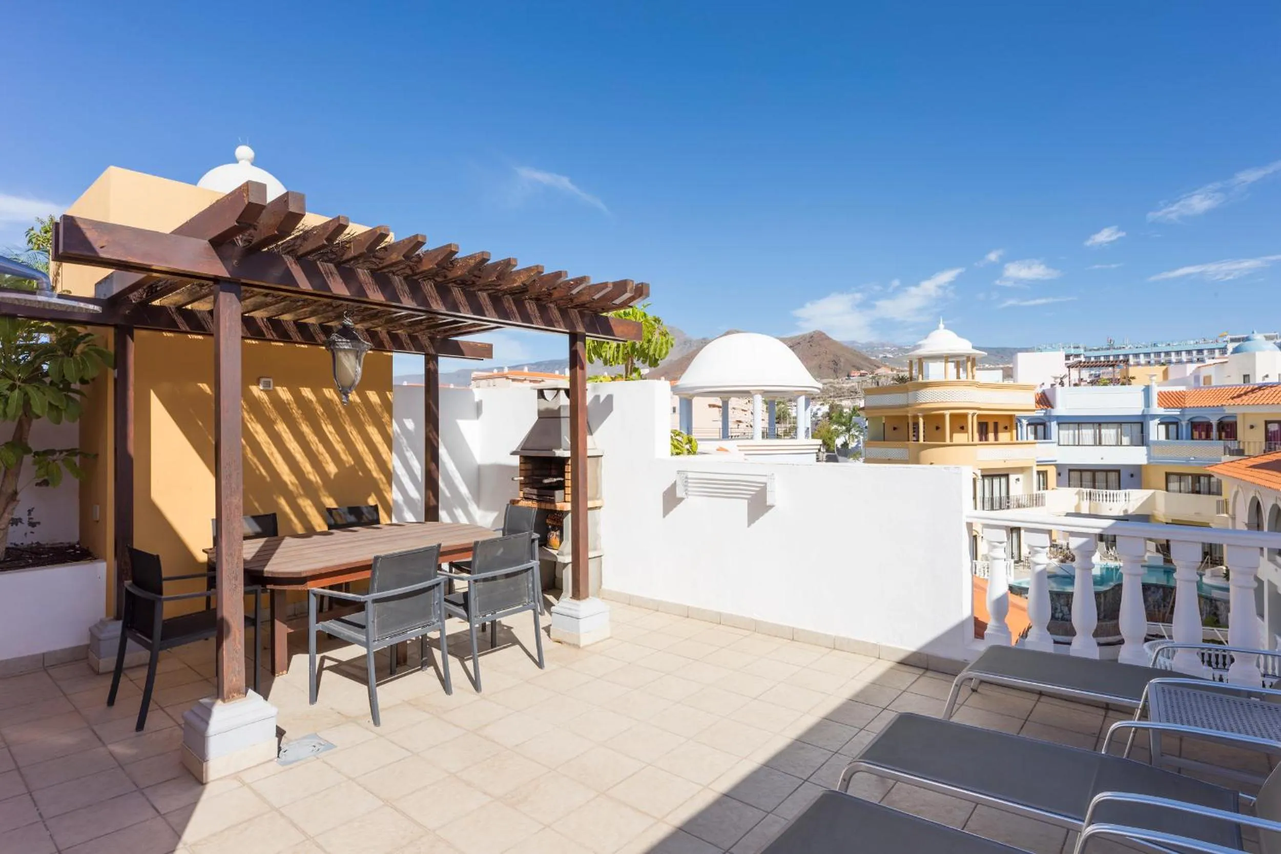 Balcony/Terrace in Atlas Suites Tenerife by EnjoyaHome