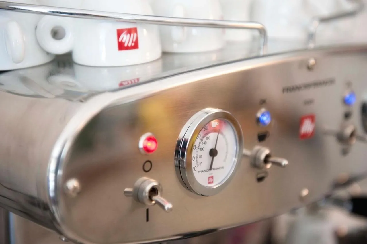 Lounge or bar in A due Passi