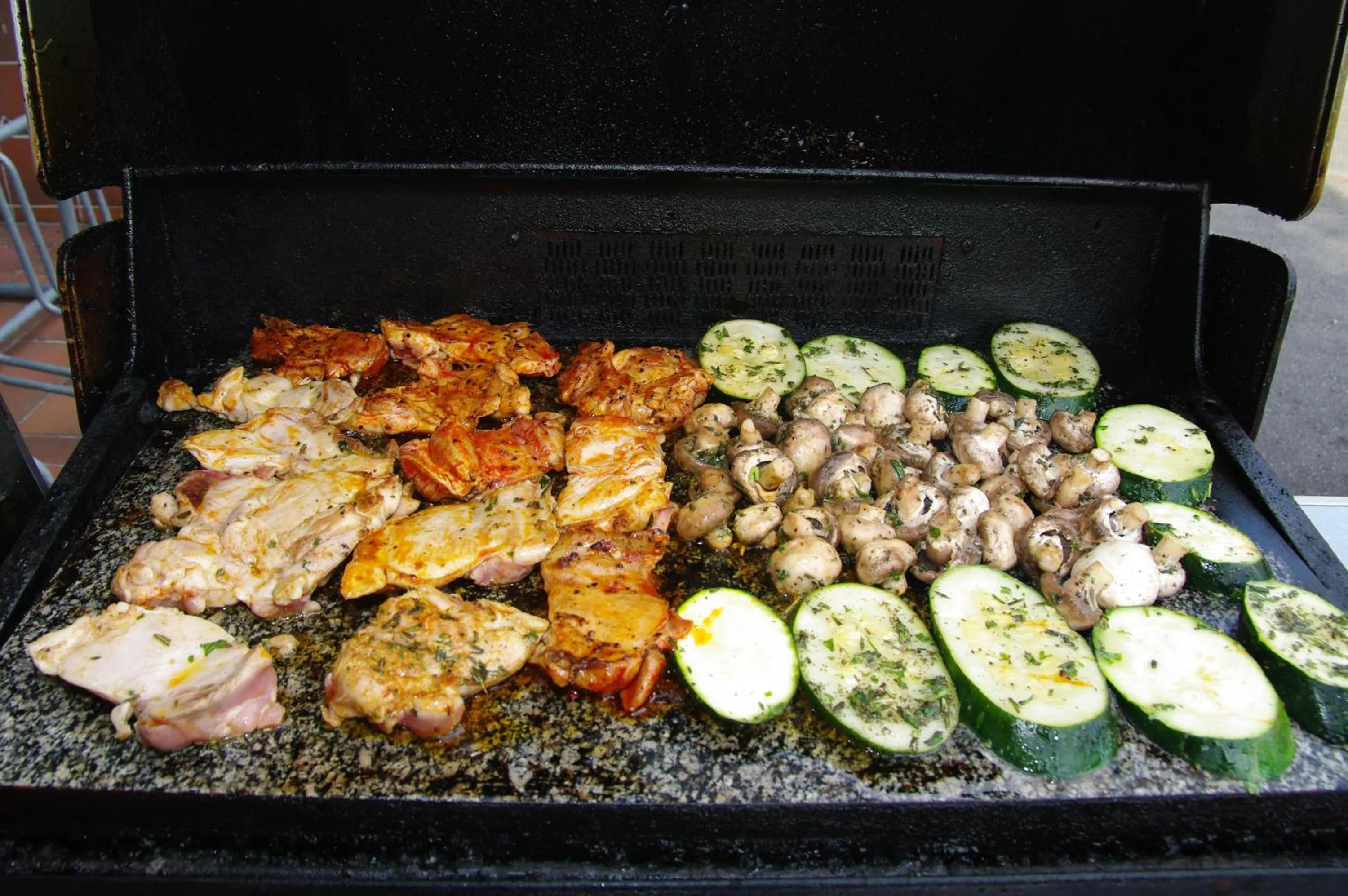 BBQ facilities in Hotel Helena