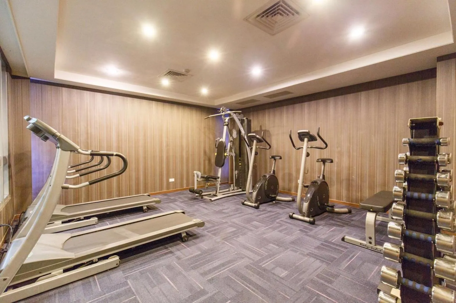 Fitness centre/facilities in SLV Hotel Group-SLV Business Hotel