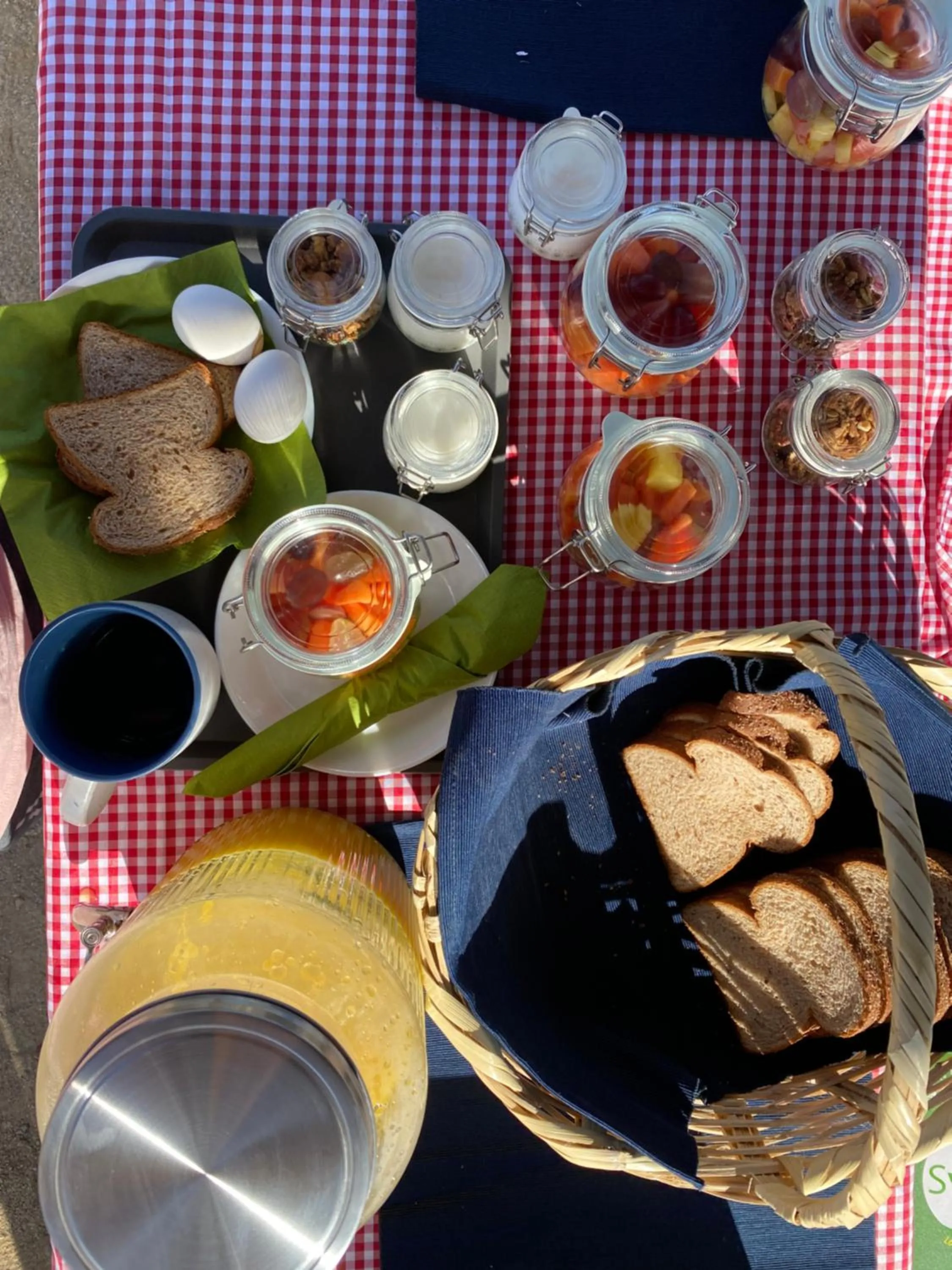 Continental breakfast in The Pangea Valle de Guadalupe