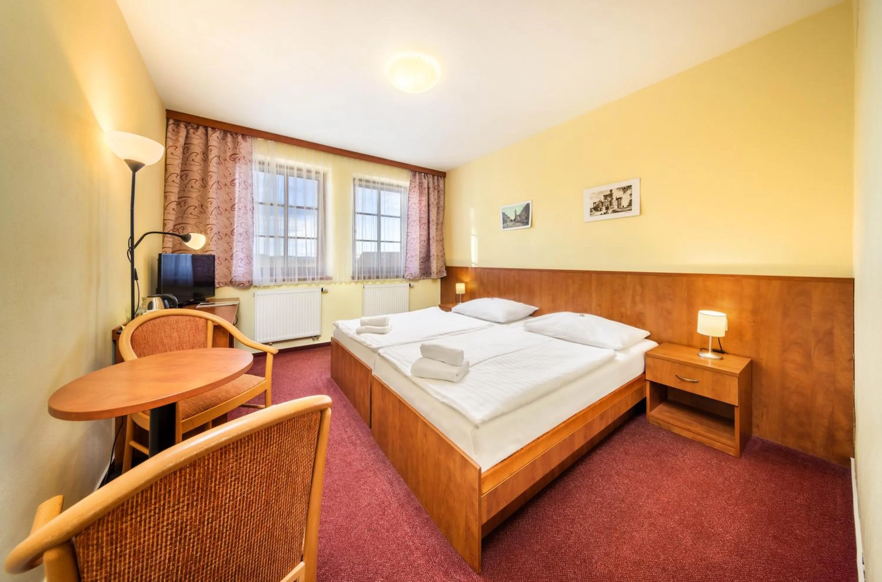 Facility for disabled guests, Bed in Záviš z Falkenštejna