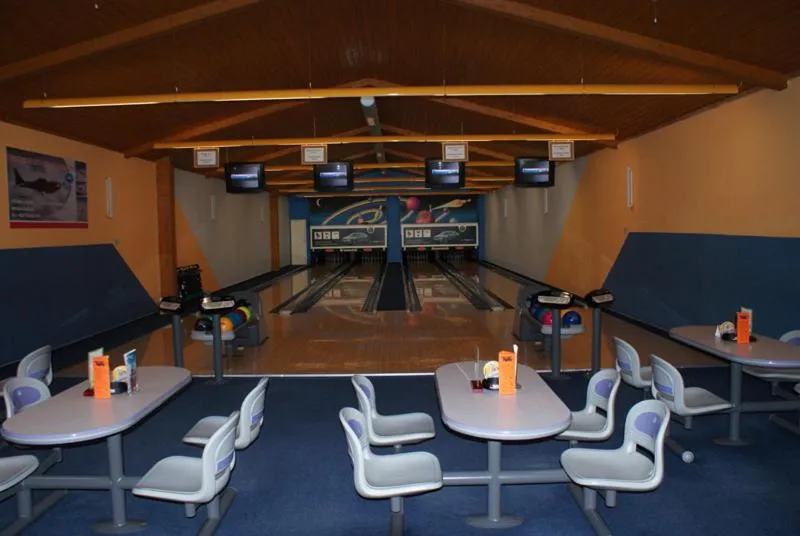 Bowling in Záviš z Falkenštejna