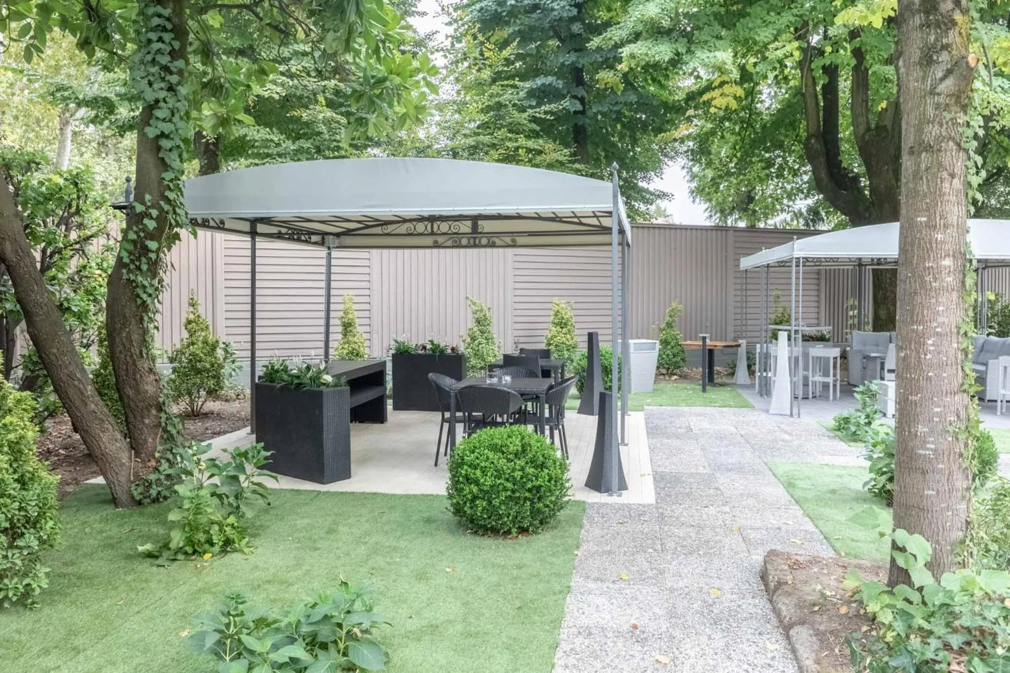 Garden in Villa Petra