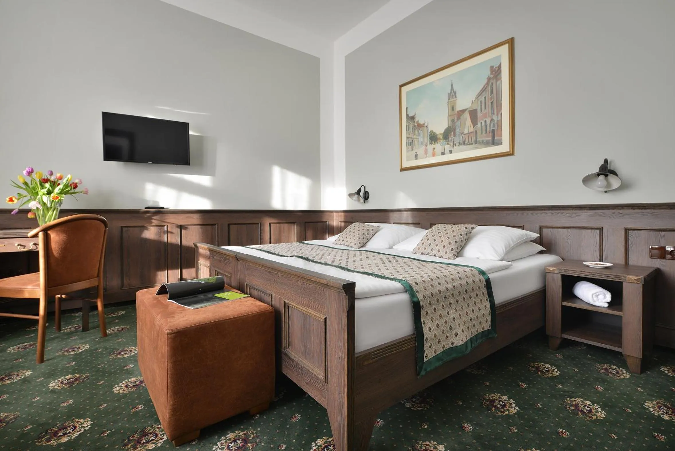 Bedroom, Bed in Hotel Podhrad