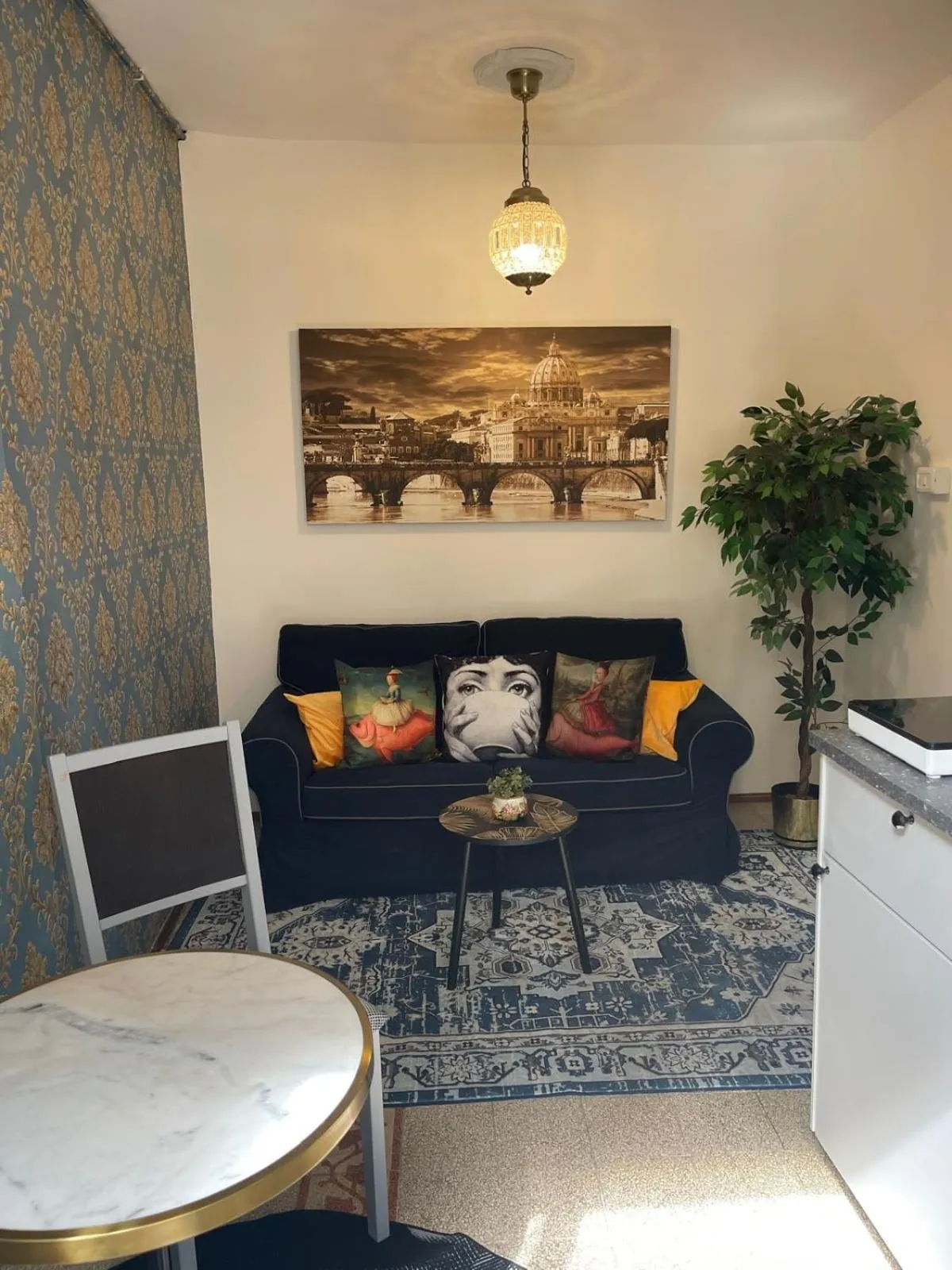 Living room in B&B Ventisei Scalini A Trastevere