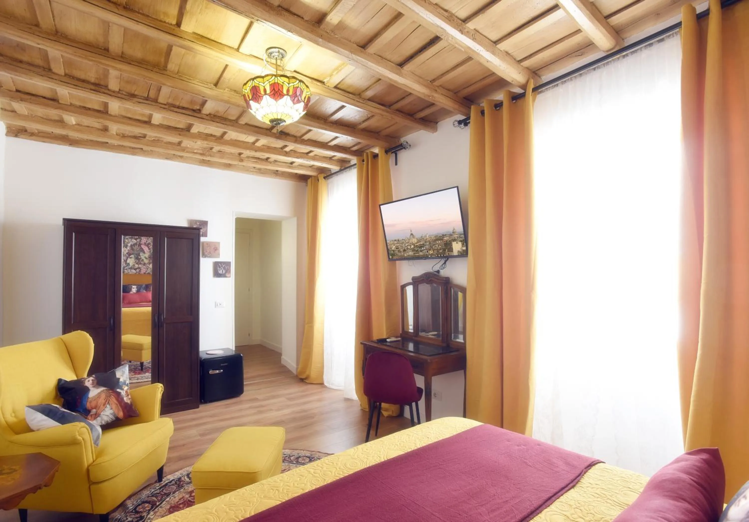 Bedroom, Bed in B&B Ventisei Scalini A Trastevere