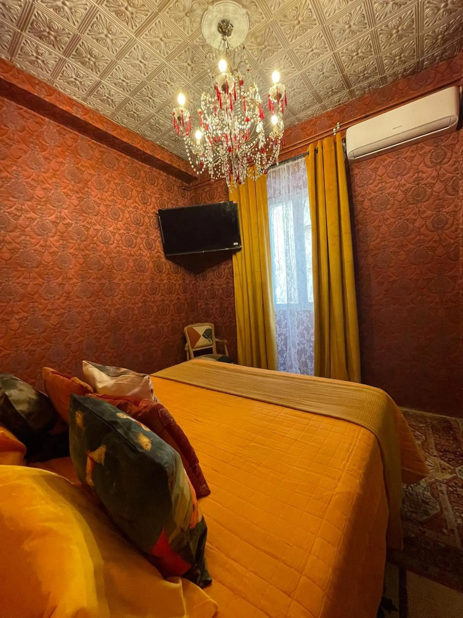 Bedroom, Bed in B&B Ventisei Scalini A Trastevere