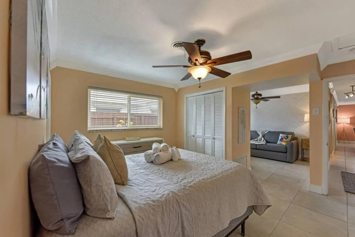 Bed in Home wpool by PMI OP Canal
