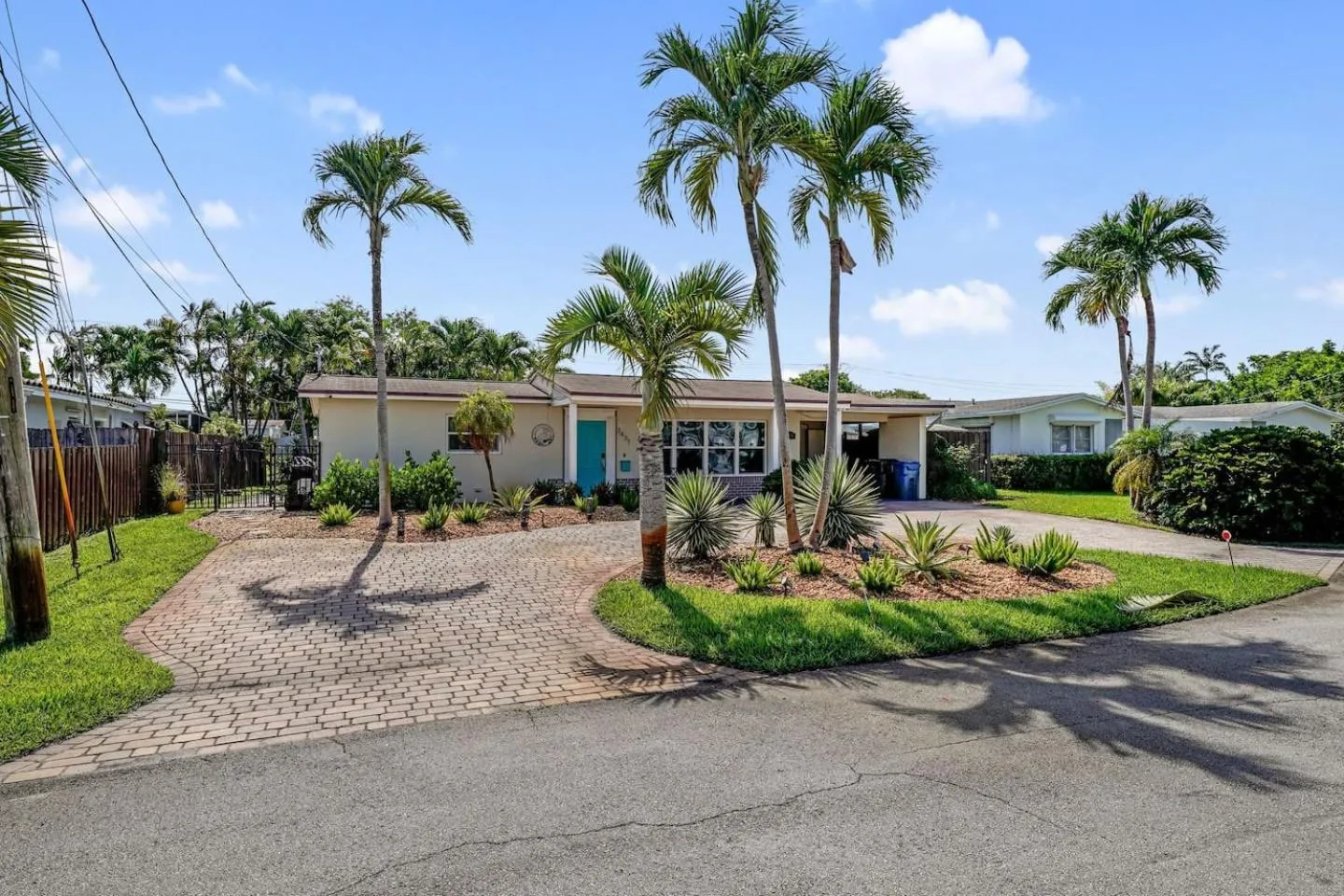 Home wpool by PMI OP Canal