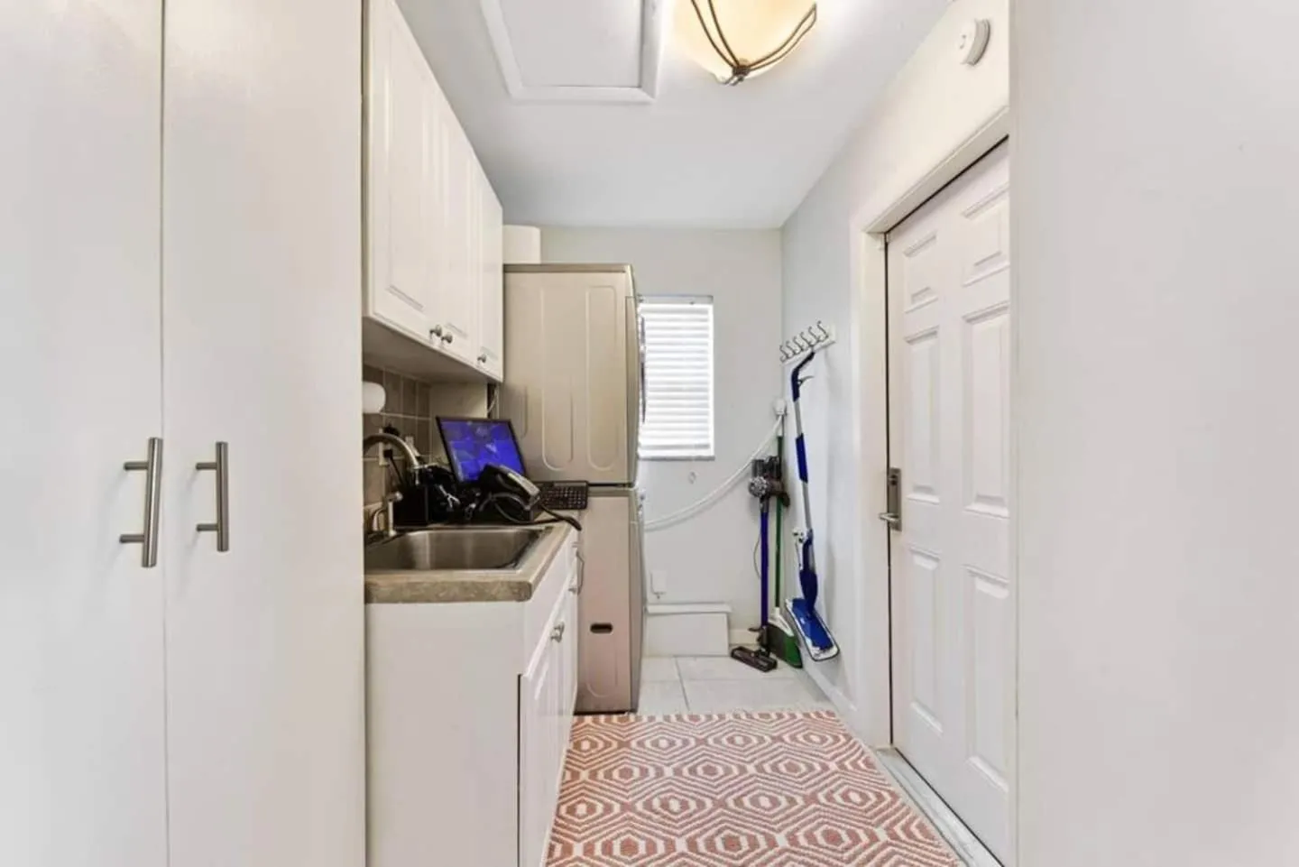 Home wpool by PMI OP Canal