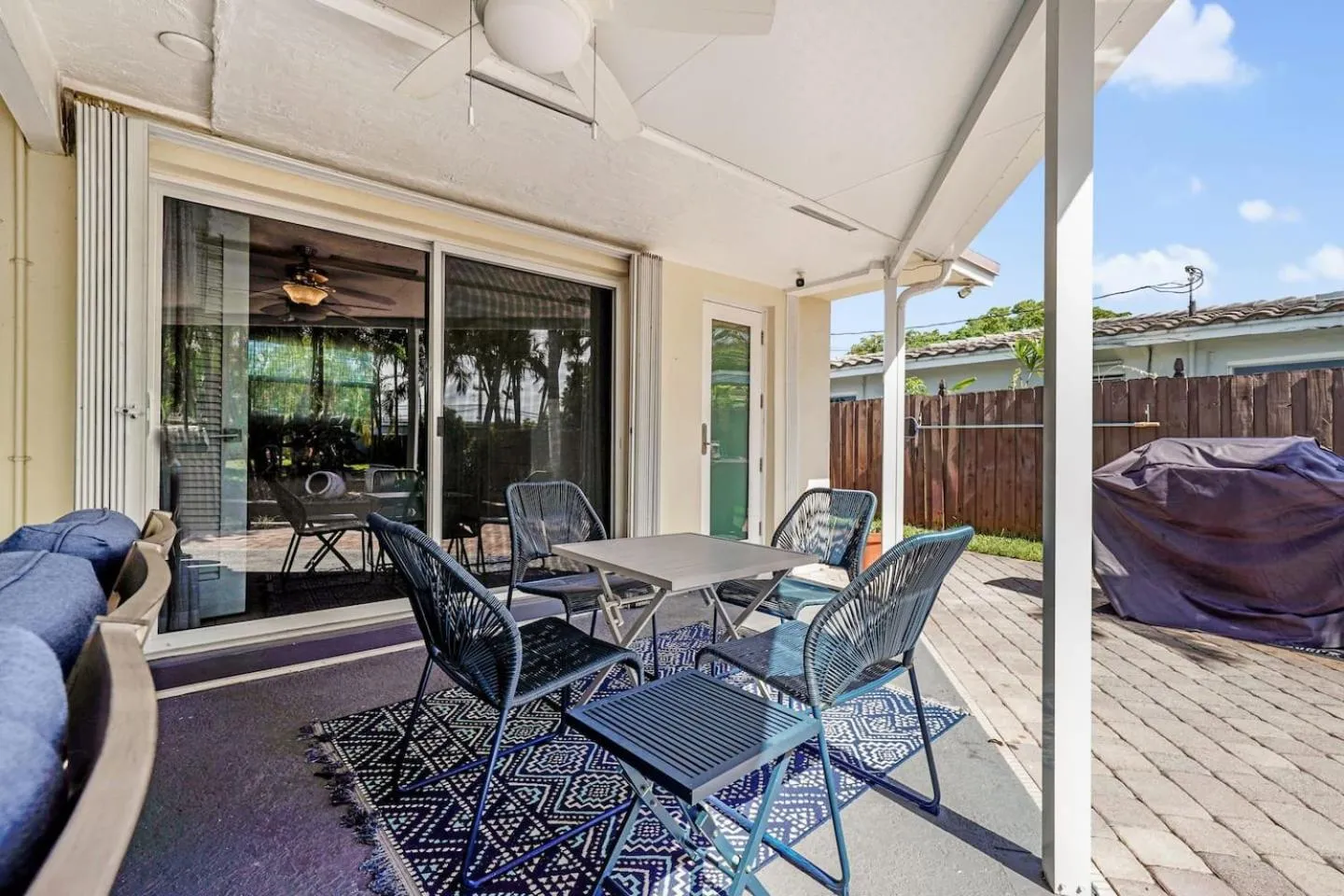 Home wpool by PMI OP Canal