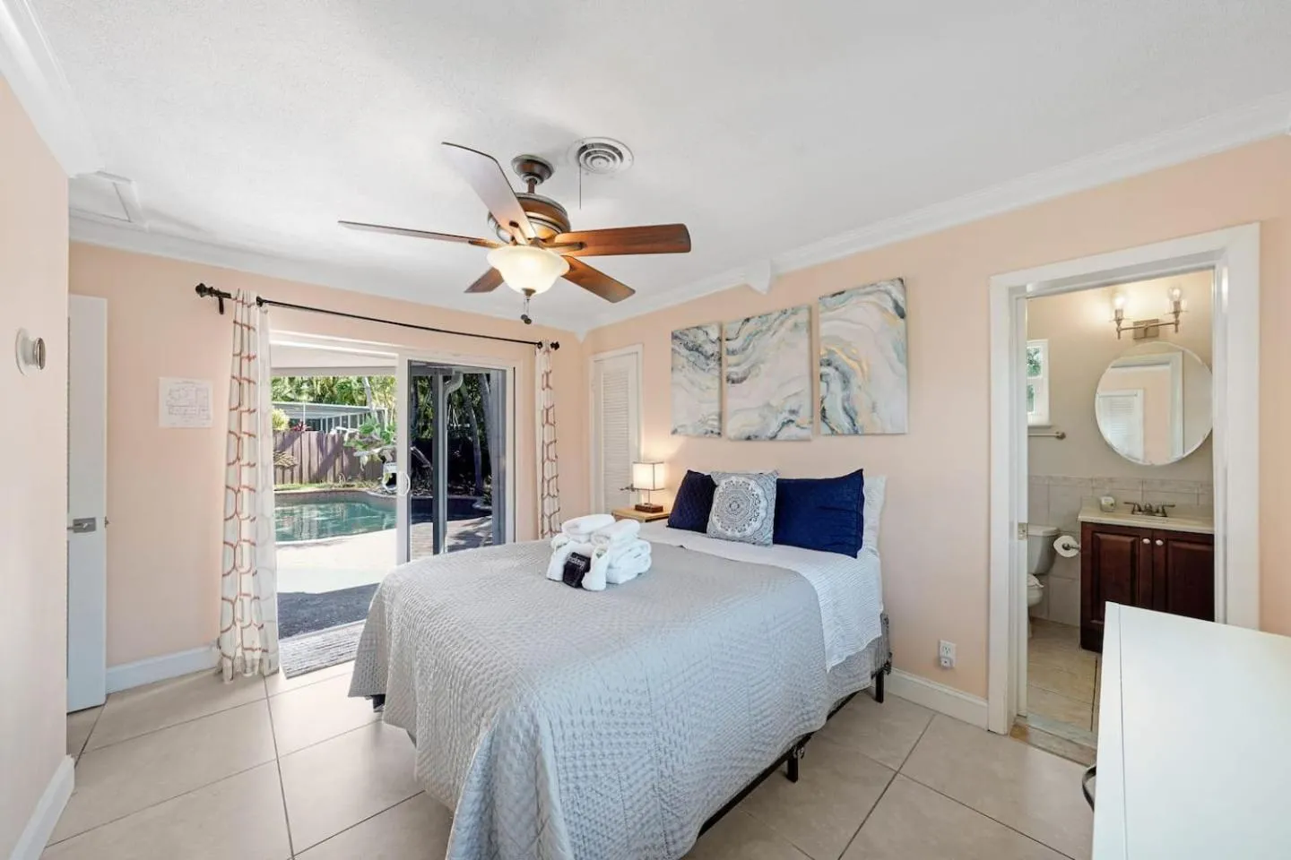 Bed in Home wpool by PMI OP Canal