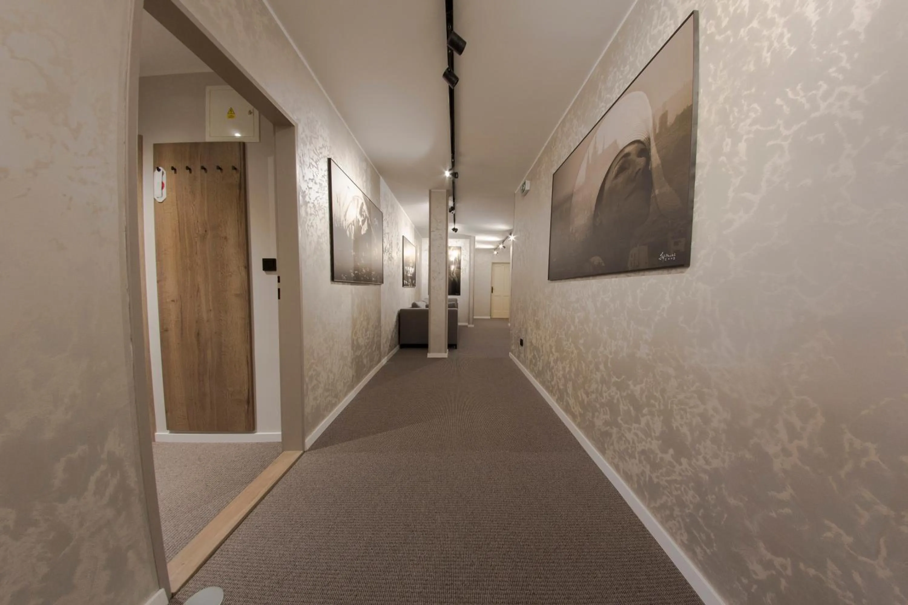 Area and facilities in Hotel Praha