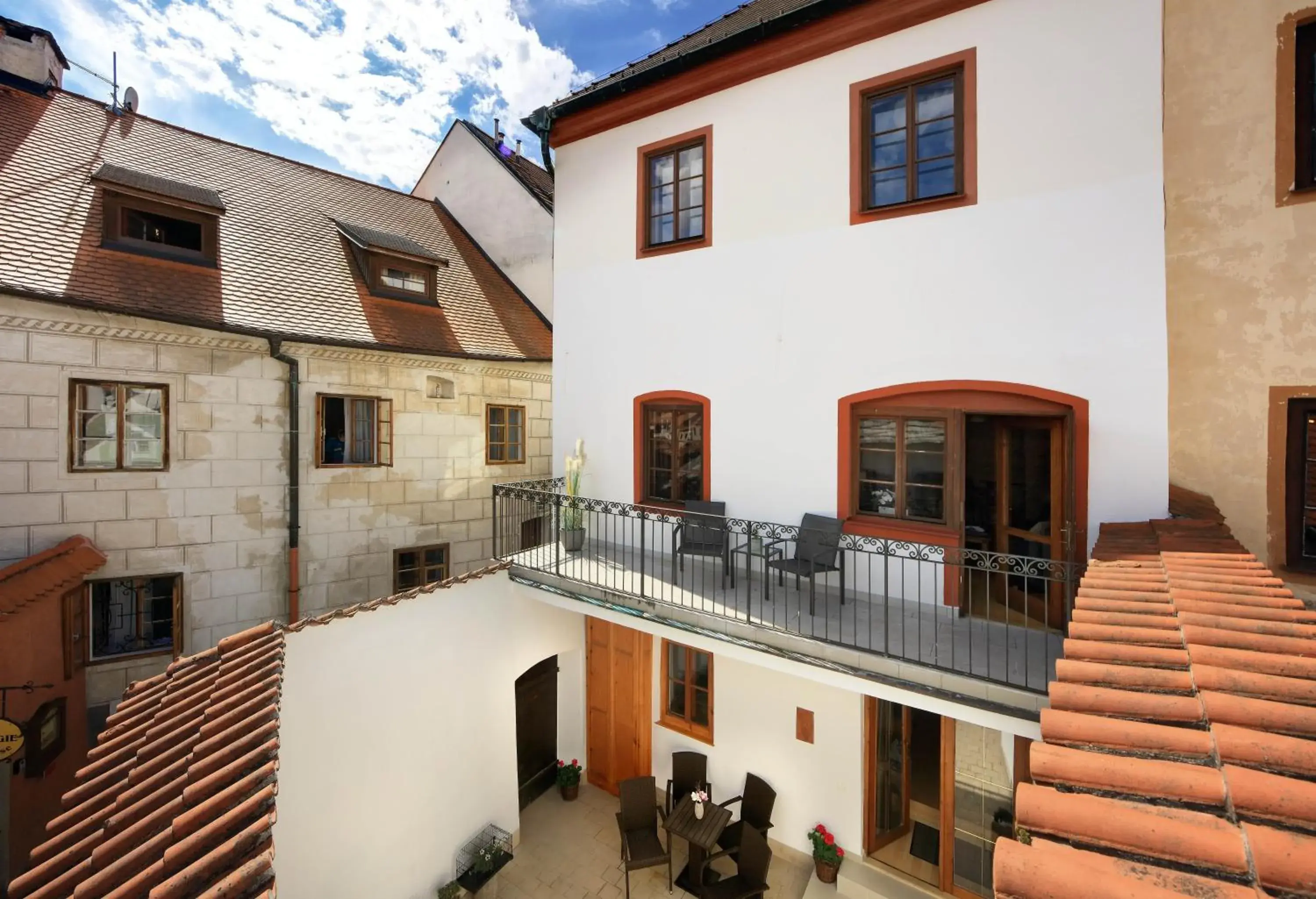 Ground Floor Apartment with Castle View in Castle View Apartments Ground Floor Apartment with Castle View in Castle View Apartments