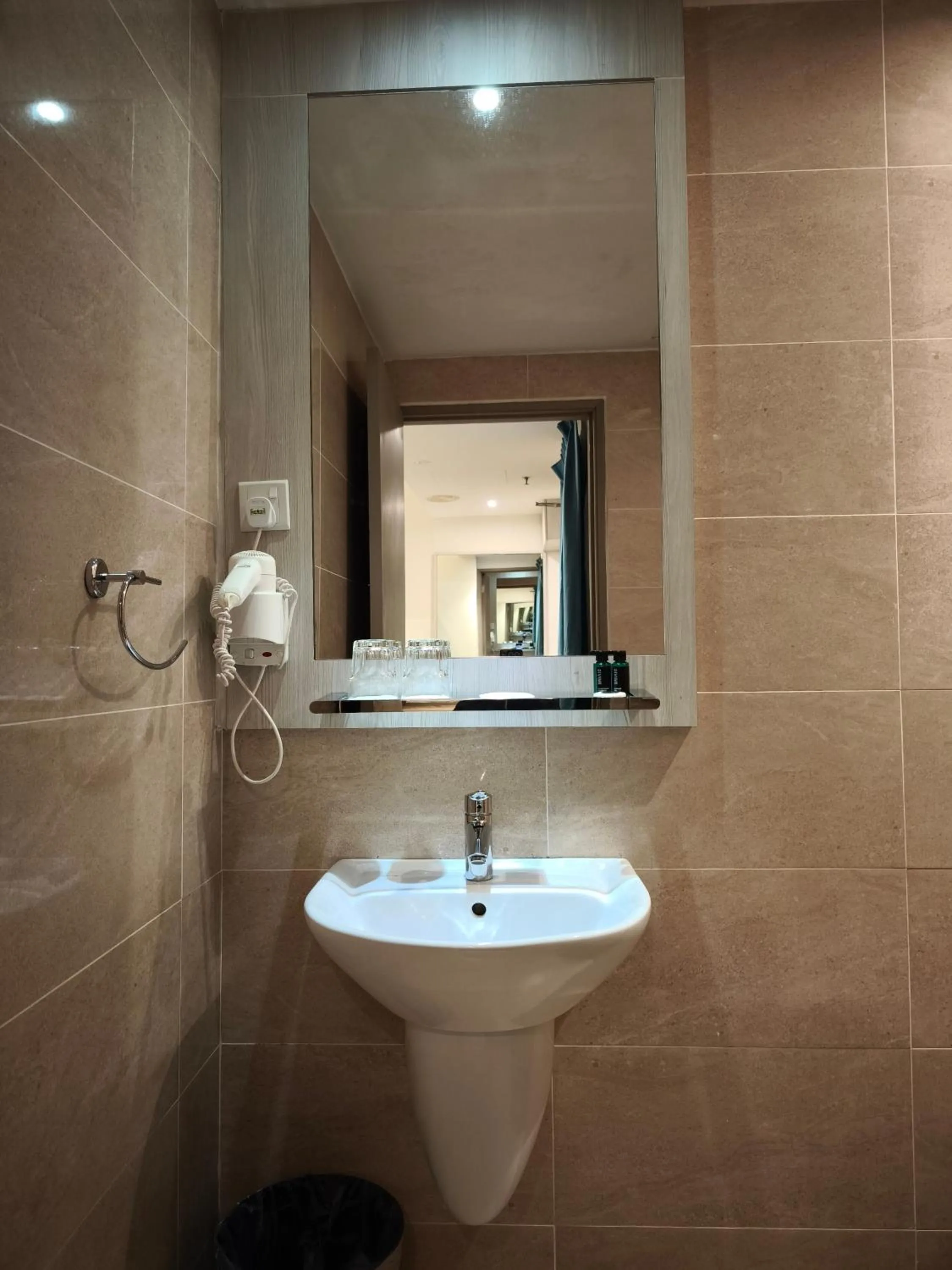 Bathroom in Alamis City Kuala Lumpur - Formerly EDC Hotel Kuala Lumpur