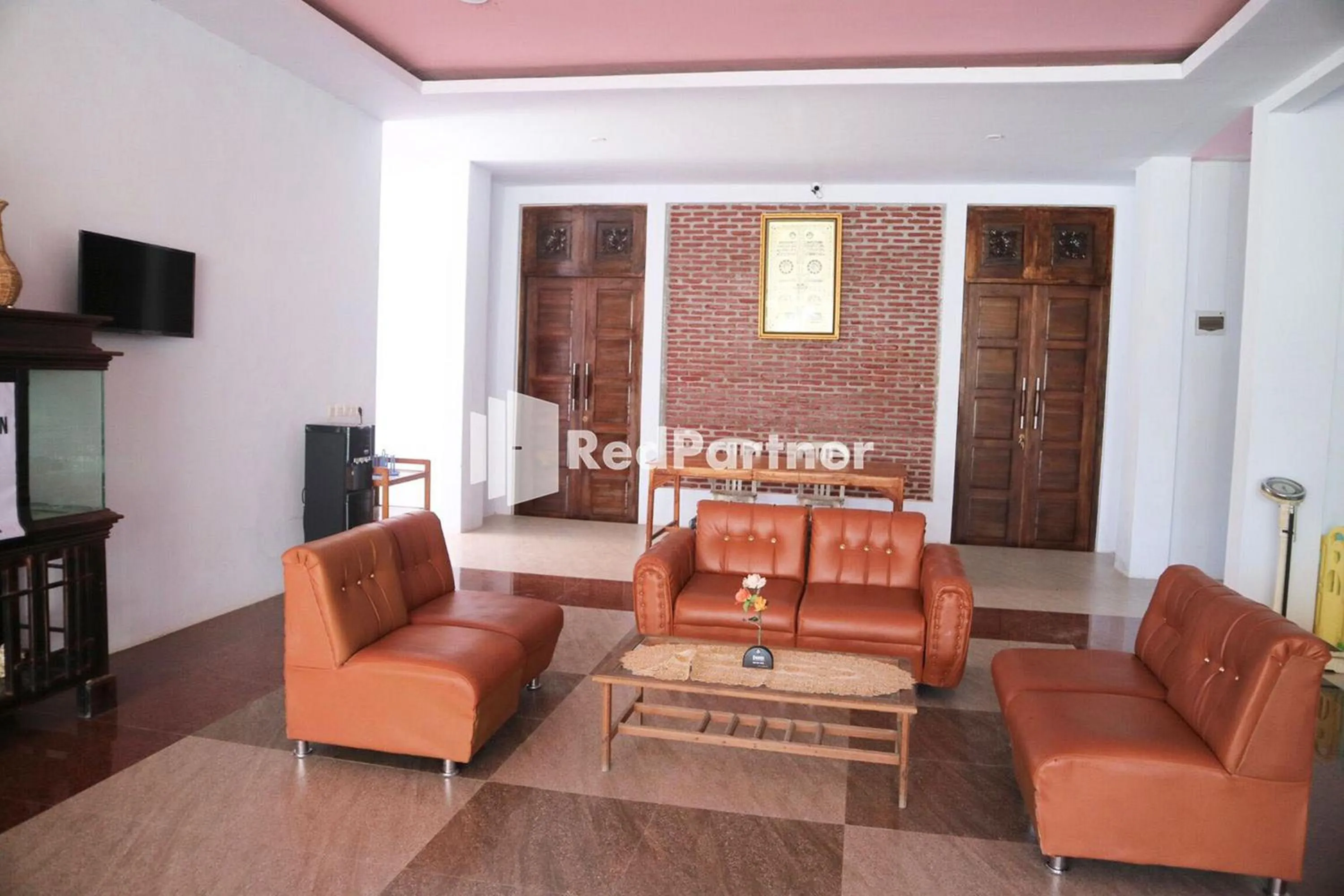 Living room in Wisma Suci Syariah Polewali Mandar Mitra RedDoorz
