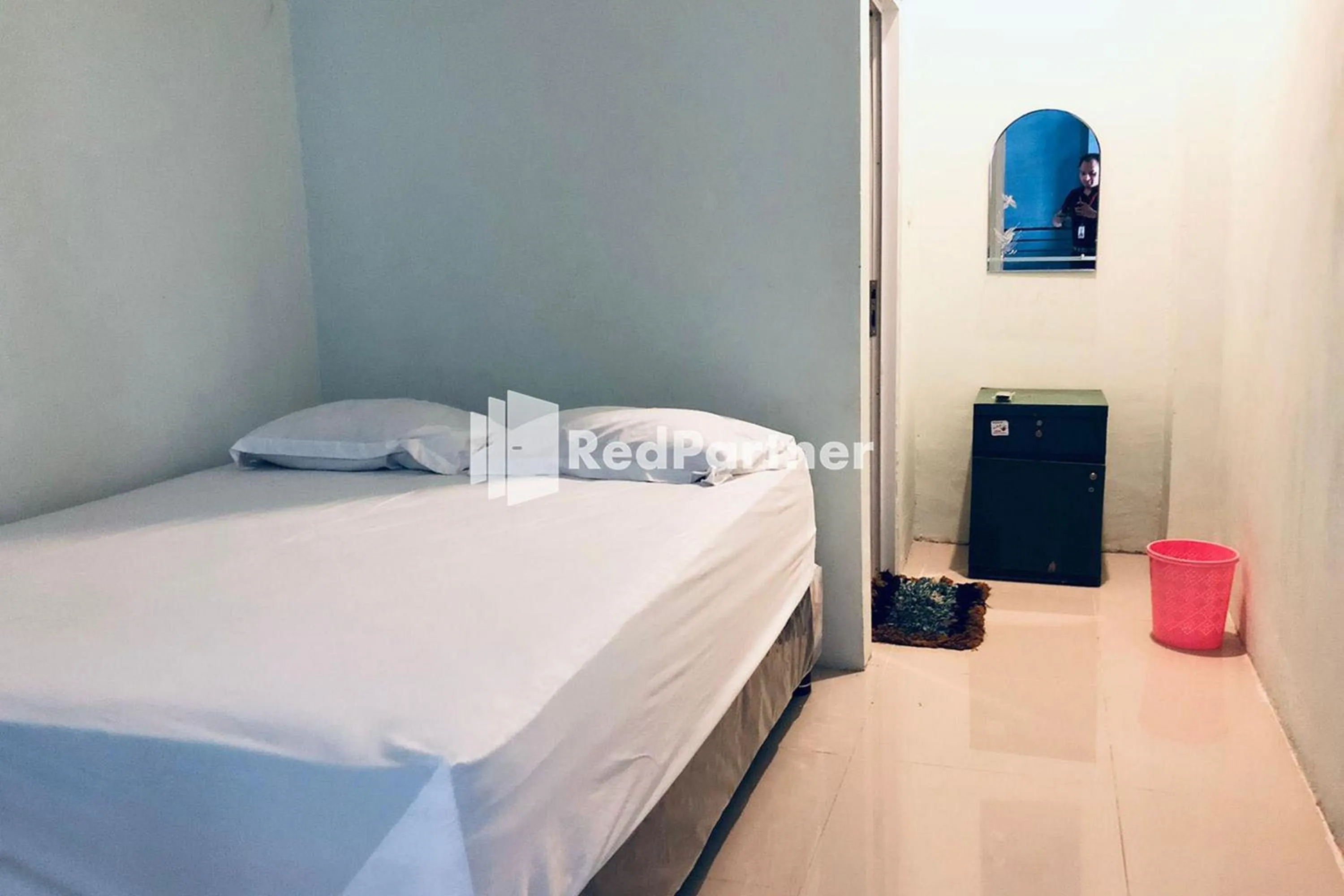 Bed in Wisma Suci Syariah Polewali Mandar Mitra RedDoorz