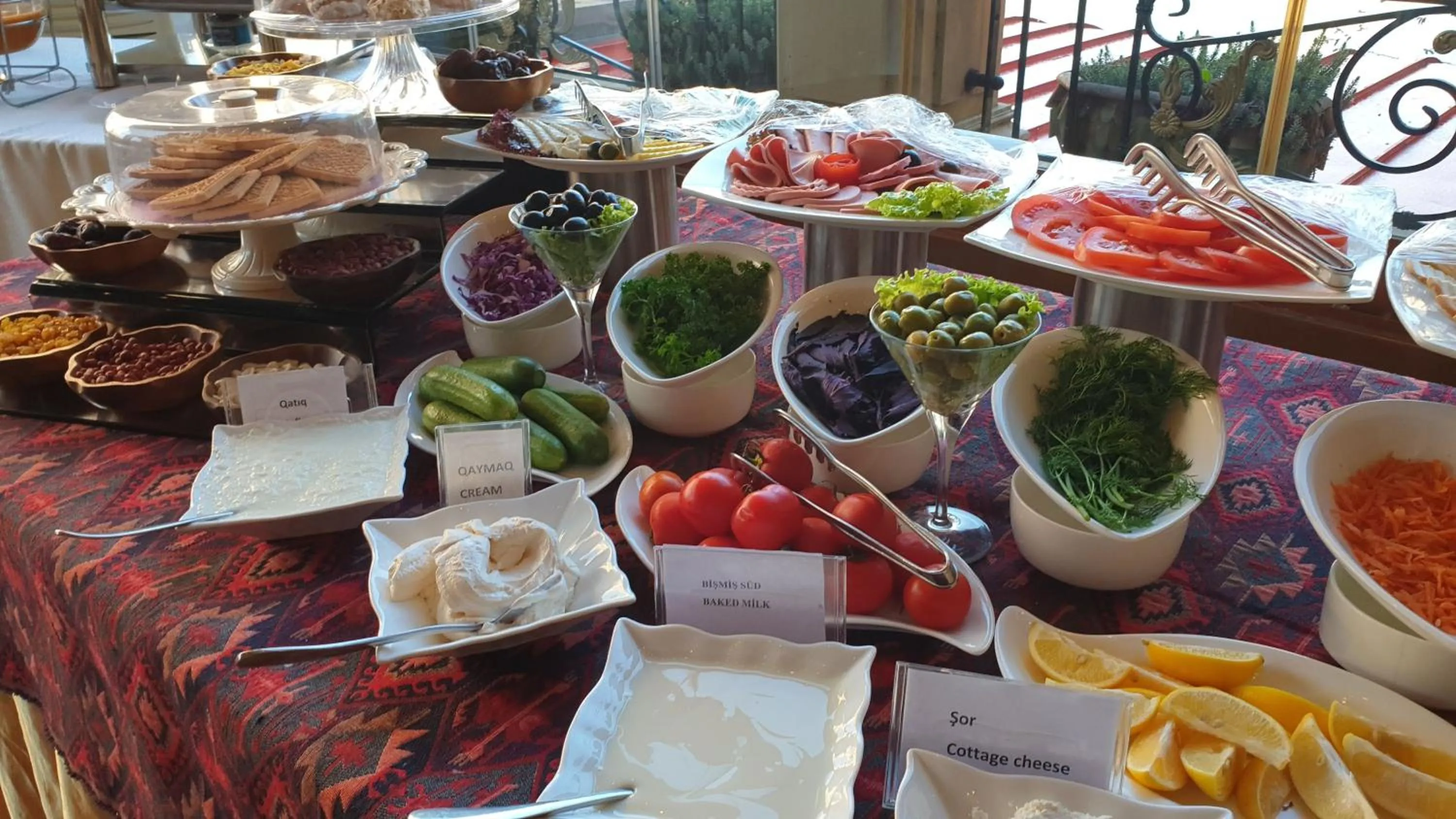 Buffet breakfast in Lake Palace Baku