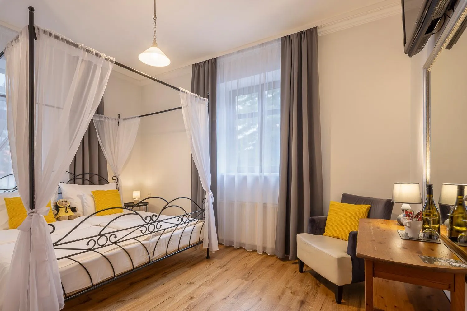 Bed in Pytloun Self Check-in Hotel Liberec