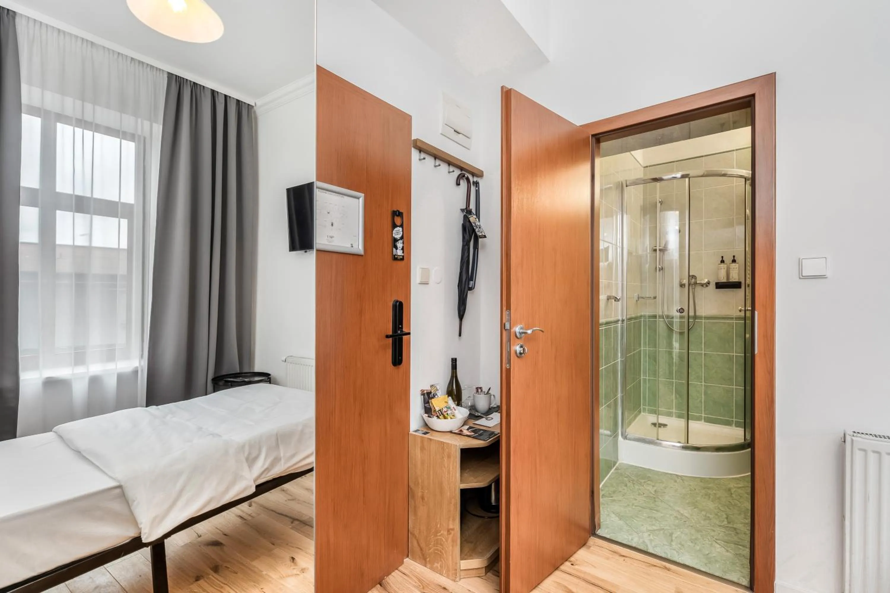 Bed in Pytloun Self Check-in Hotel Liberec